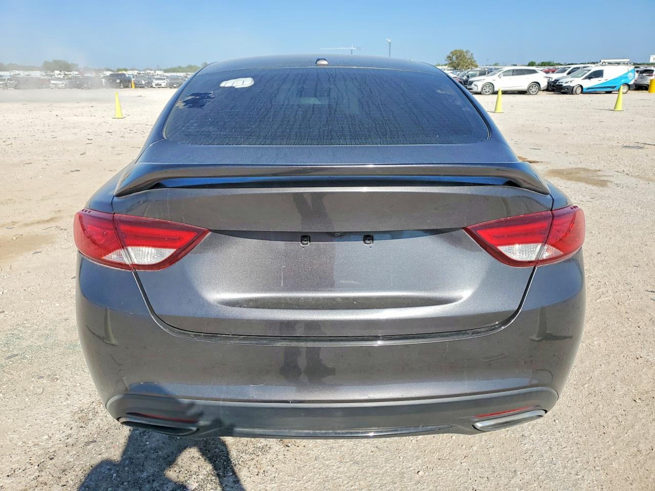 2016 Chrysler 200 S - Фото 6