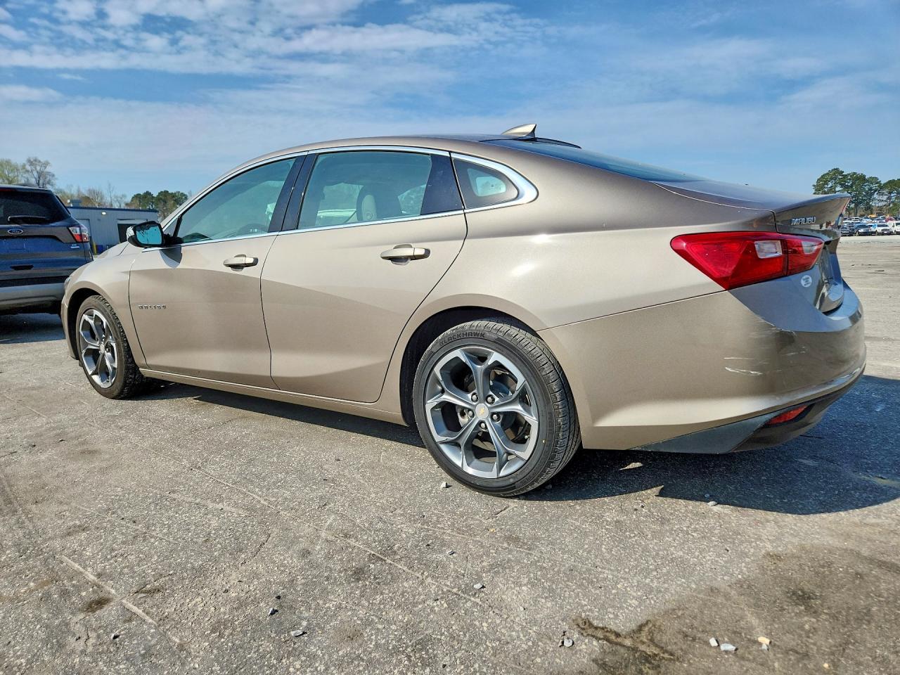 2023 Chevrolet Malibu Lt - Image 2