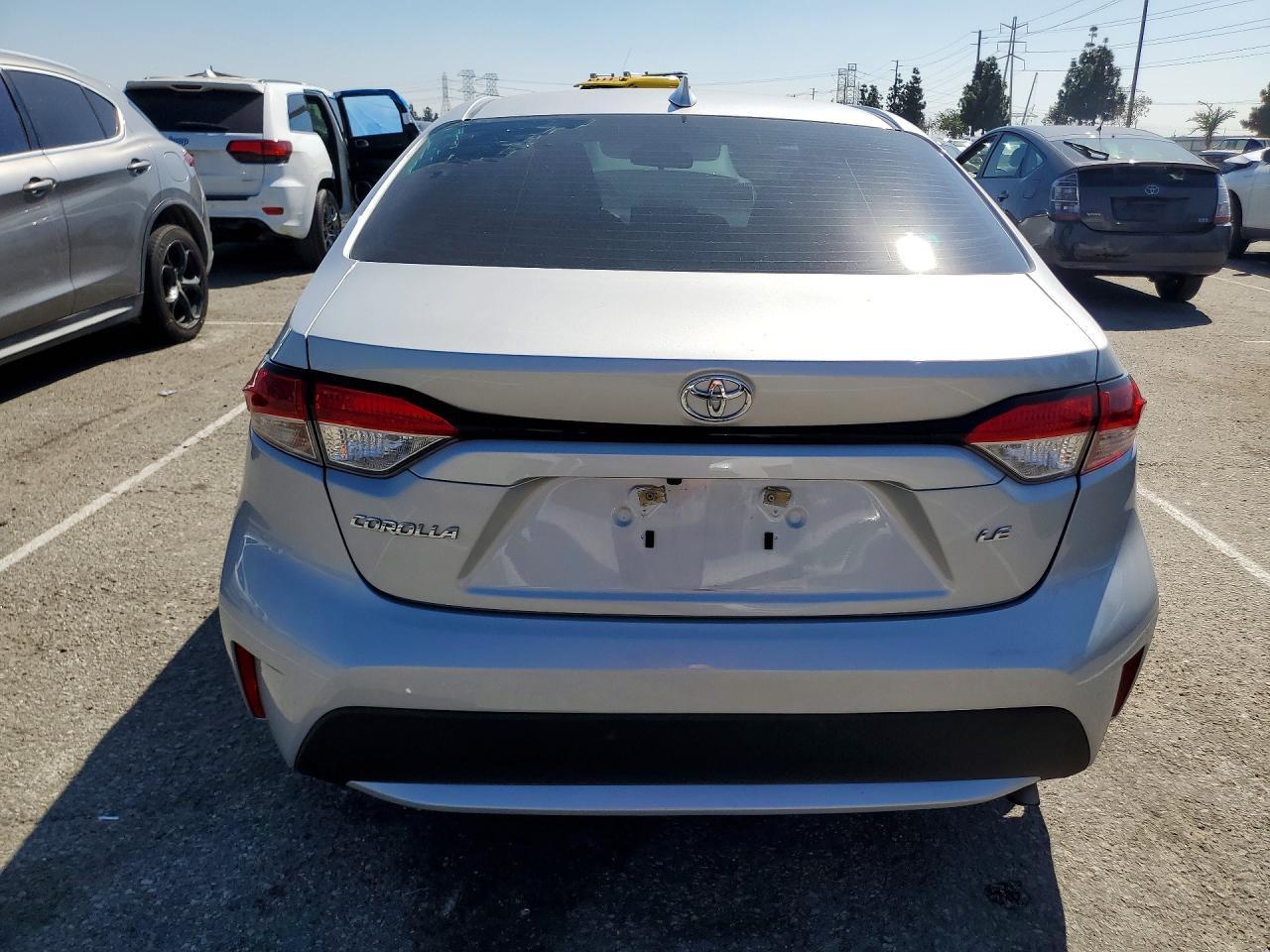 2021 Toyota Corolla Le - Image 6