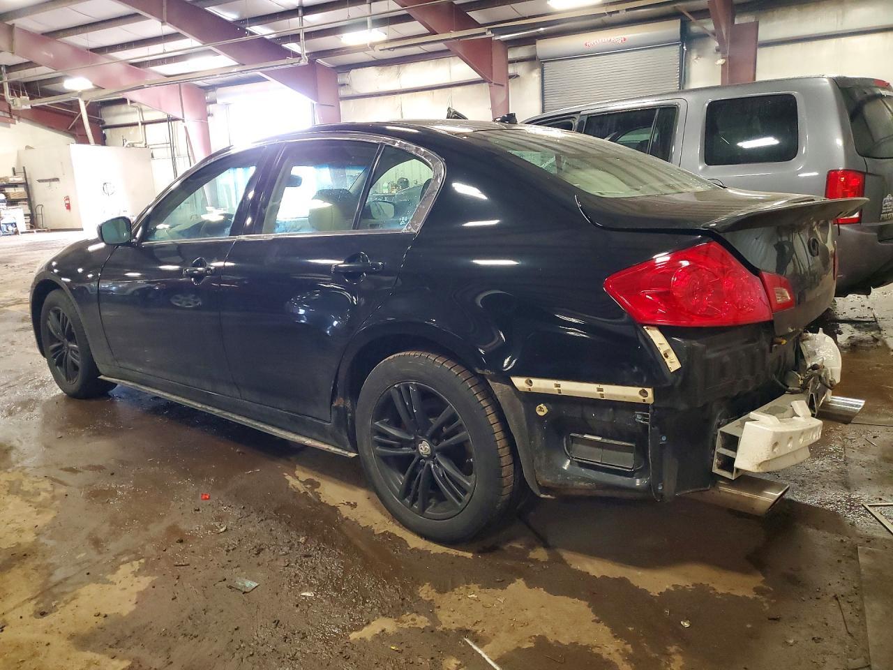 2012 Infiniti G25 Sedan X - Image 2