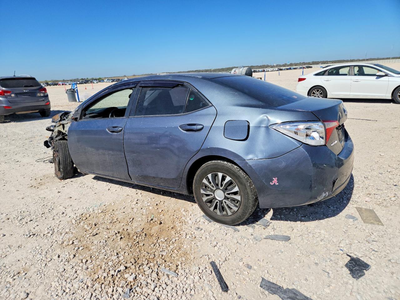 2016 Toyota Corolla L - Фото 2