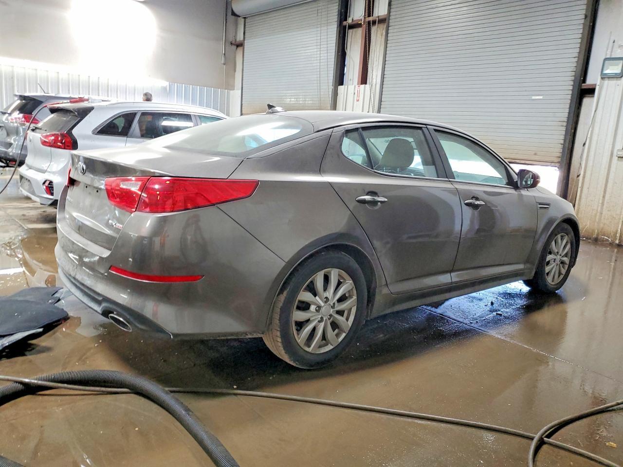 2014 Kia Optima Ex - Image 3