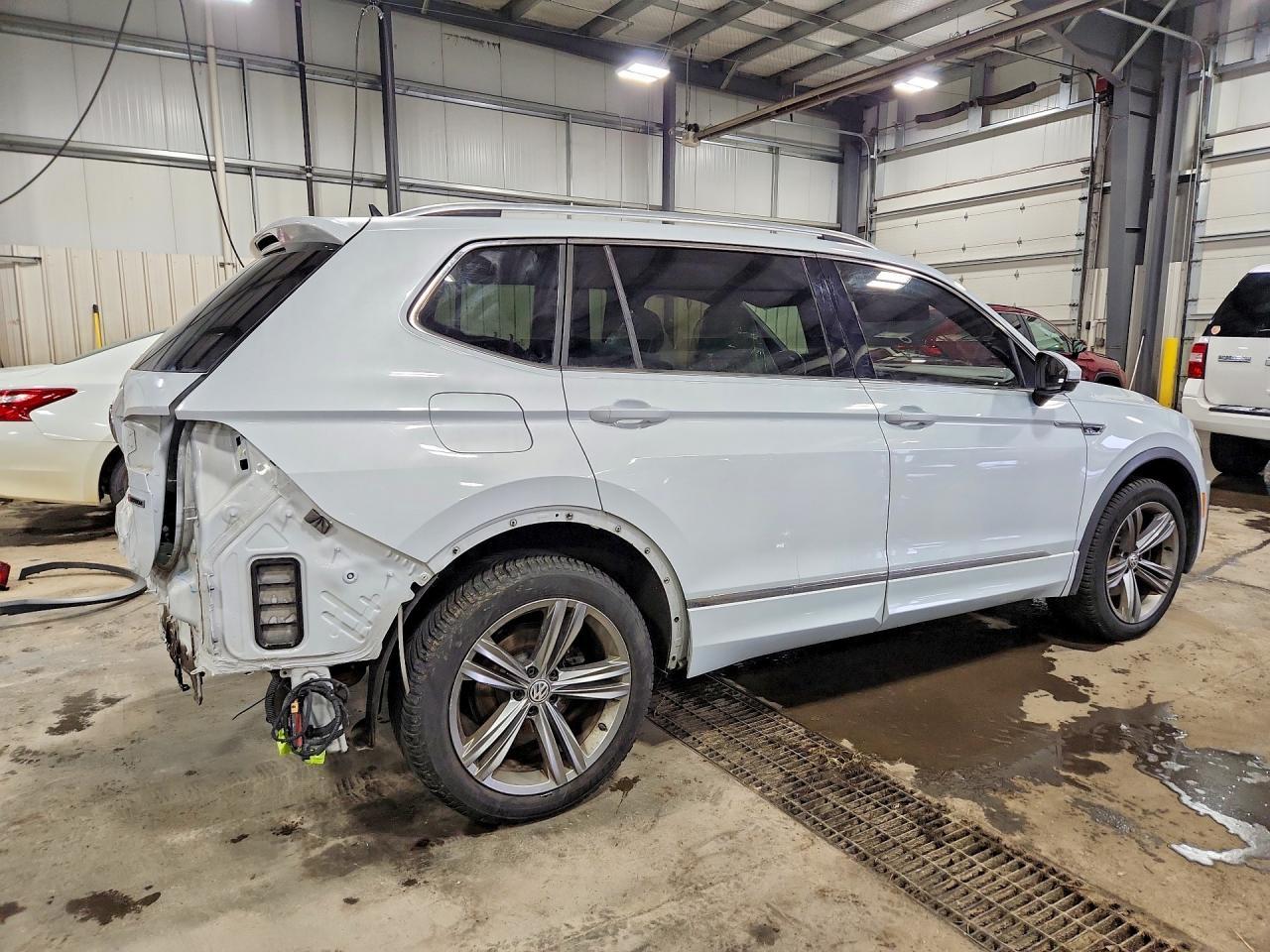 2019 Volkswagen Tiguan Se - Image 3