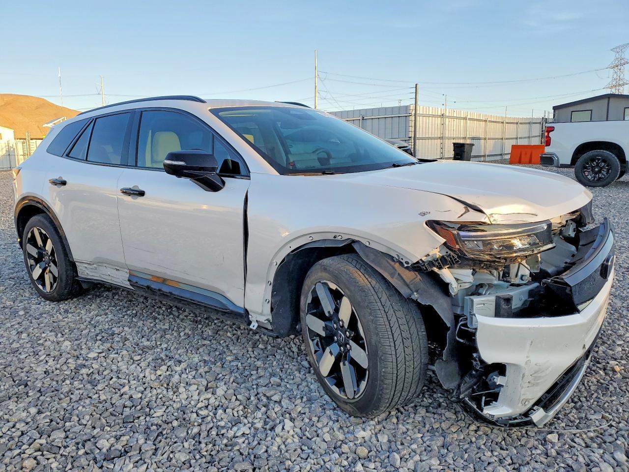 2025 Honda Prologue Elite - Image 4