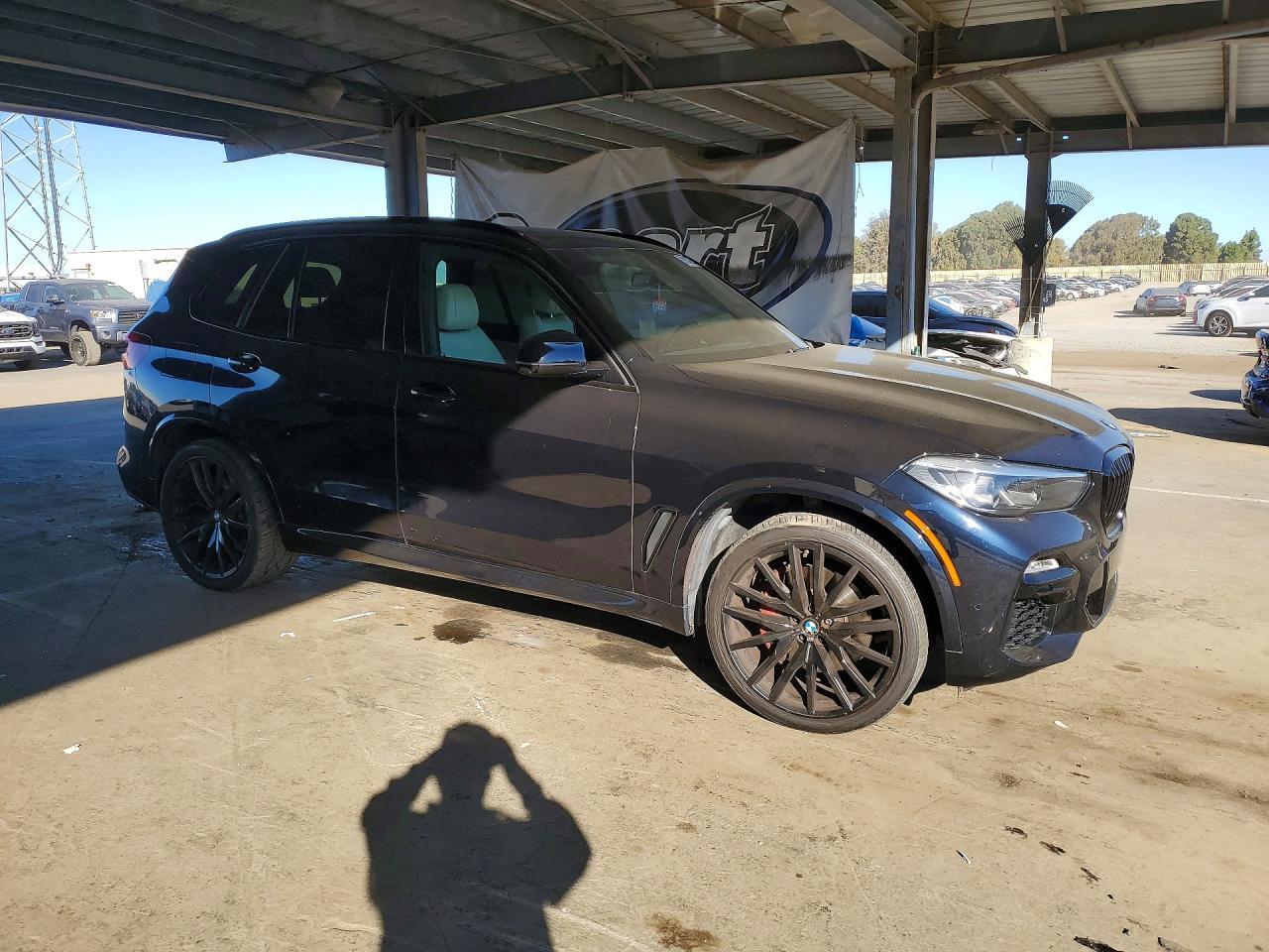2021 BMW X5 Sdrive 40I - Image 4