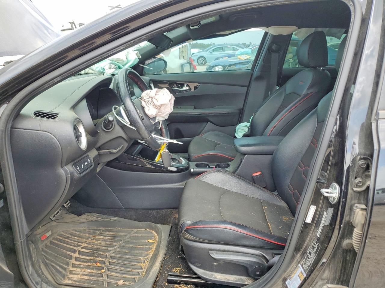 2021 Kia Forte - Фото 7