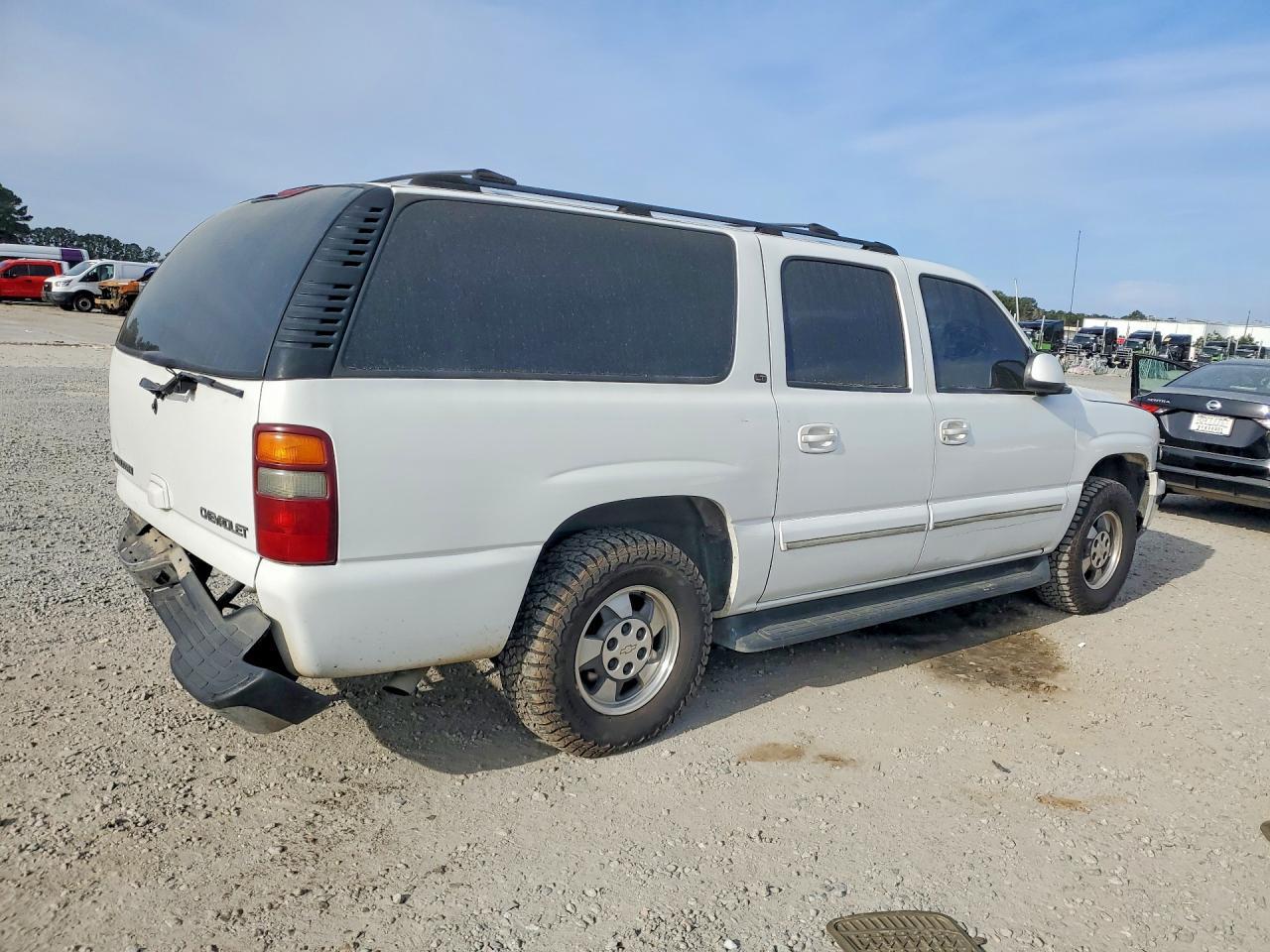 2002 Chevrolet Suburban K1500 - Фото 3