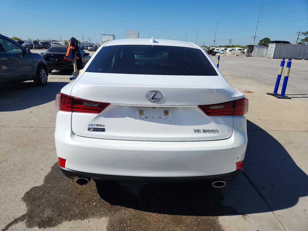 2016 Lexus Is 200T Base - Фото 6