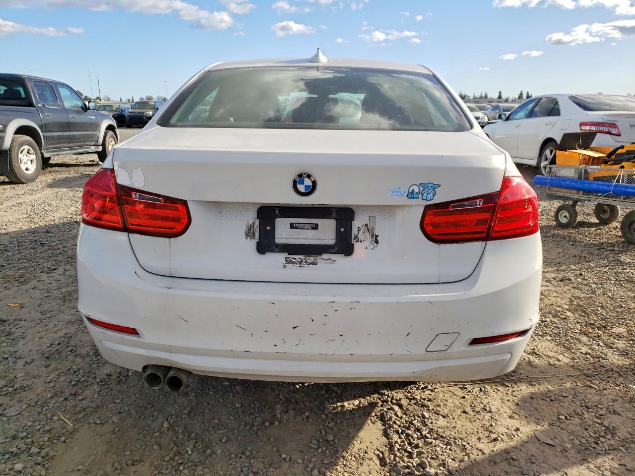 2014 BMW 328 I Sulev - Image 6