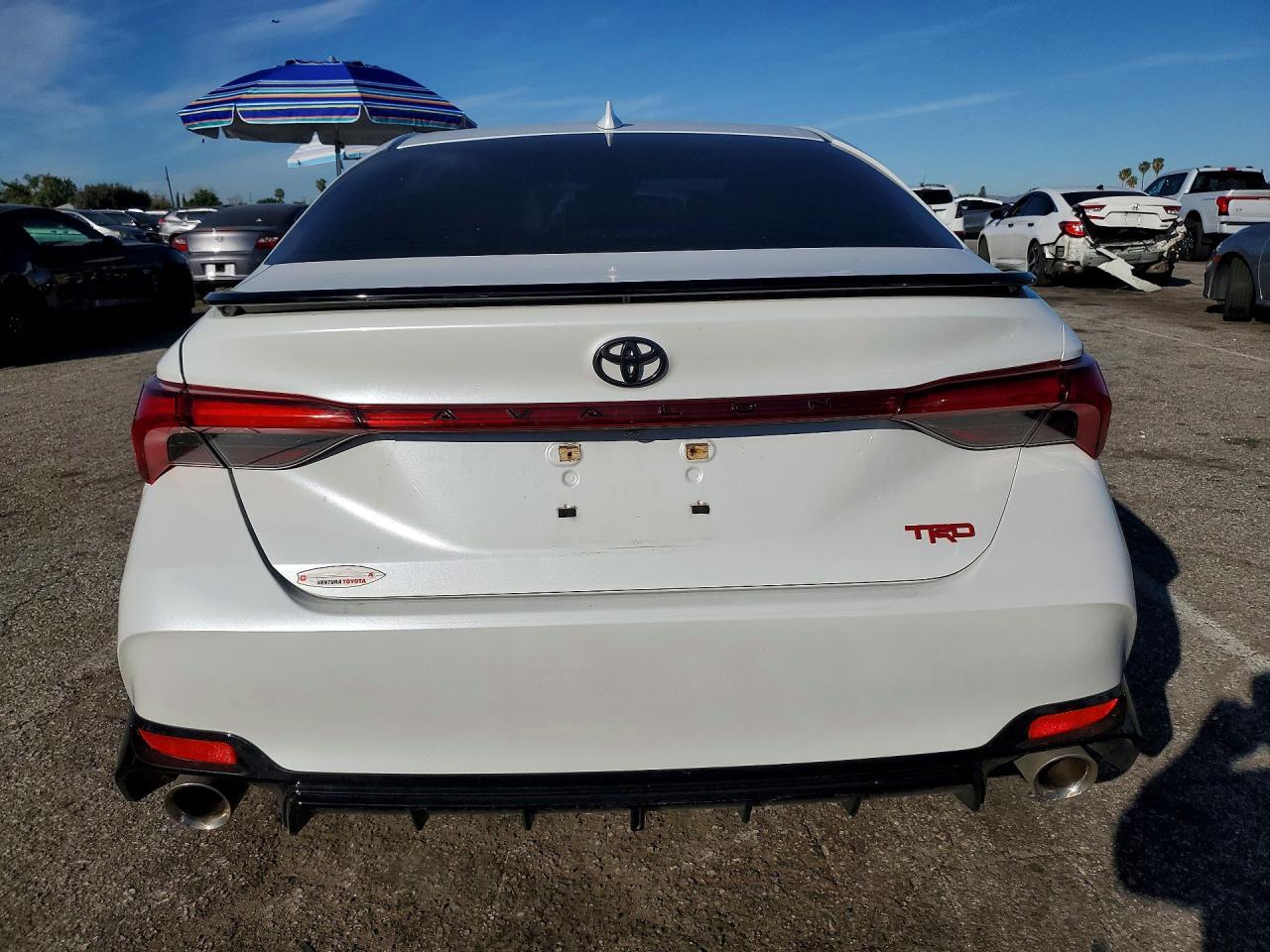 2020 Toyota Avalon Trd - Фото 6