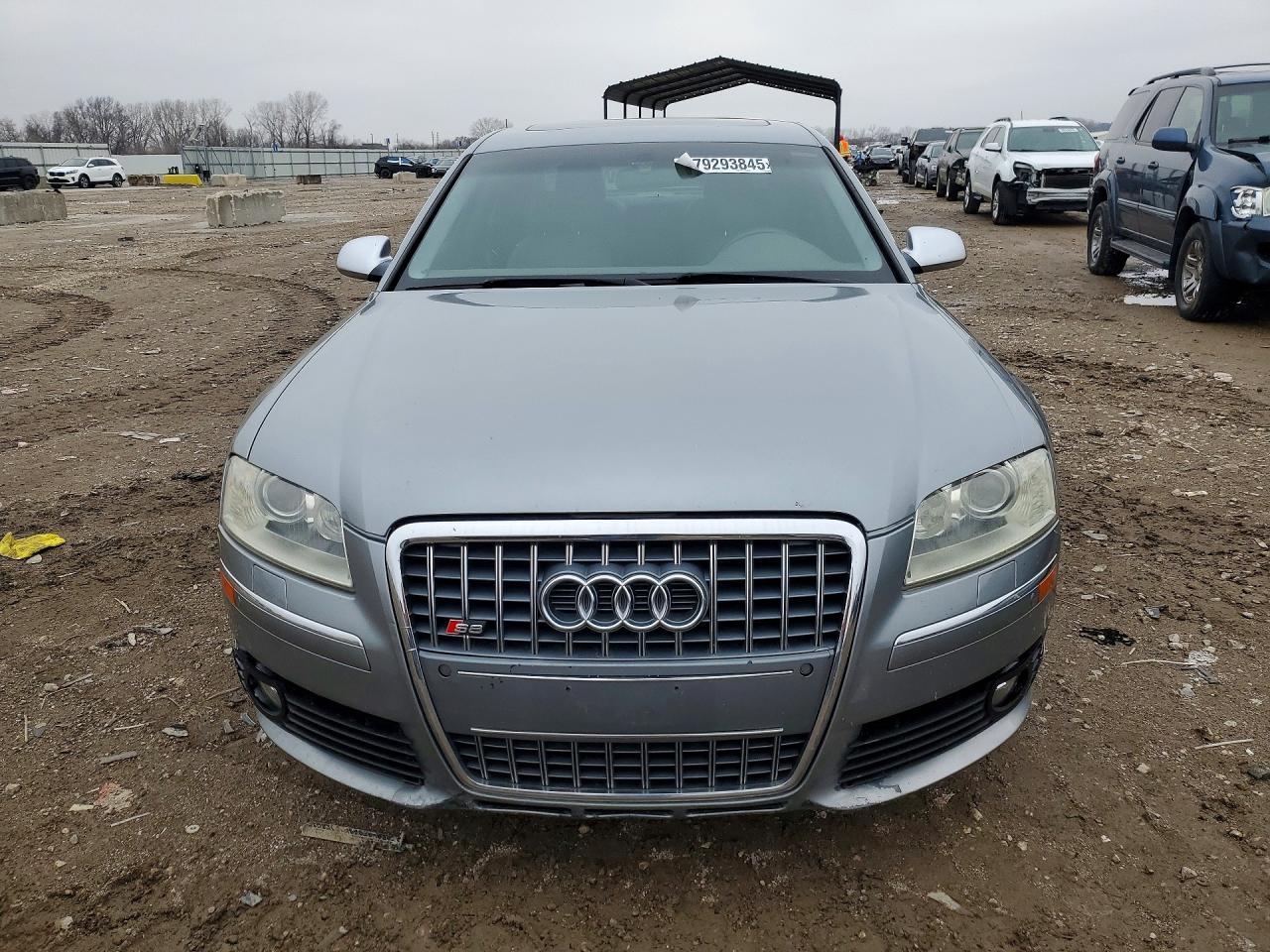 2007 Audi S8 Quattro - Image 5