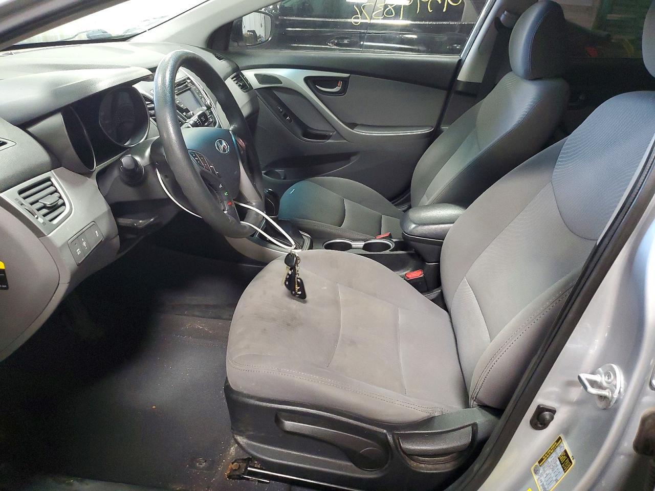 2014 Hyundai Elantra Se - Фото 7