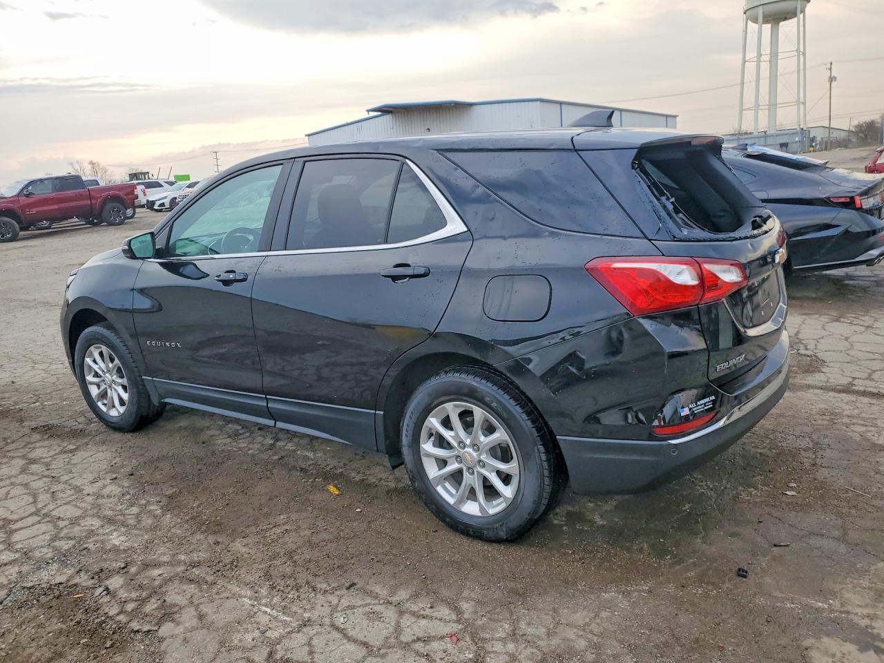 2021 Chevrolet Equinox Lt - Фото 2