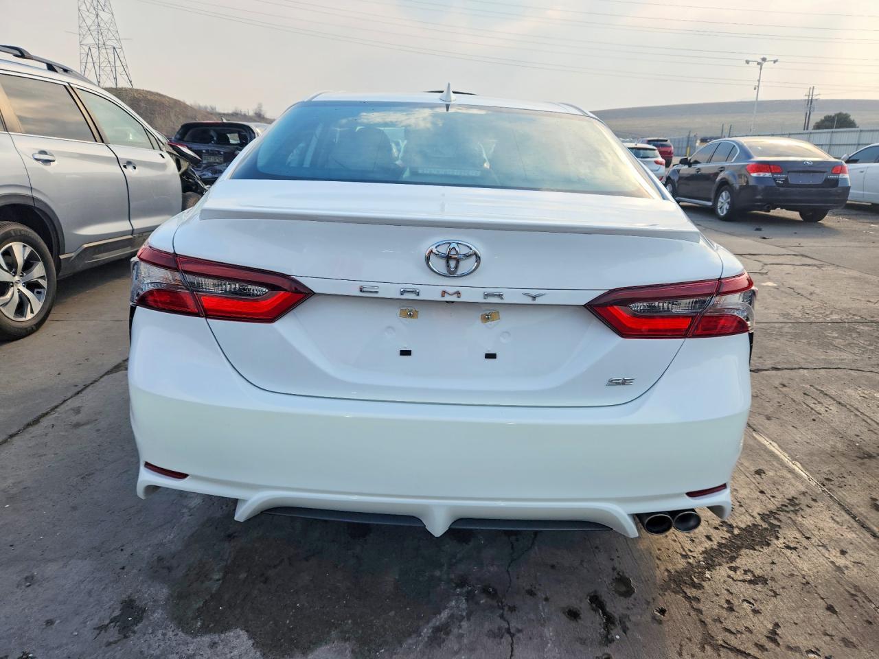 2024 Toyota Camry Se - Image 6