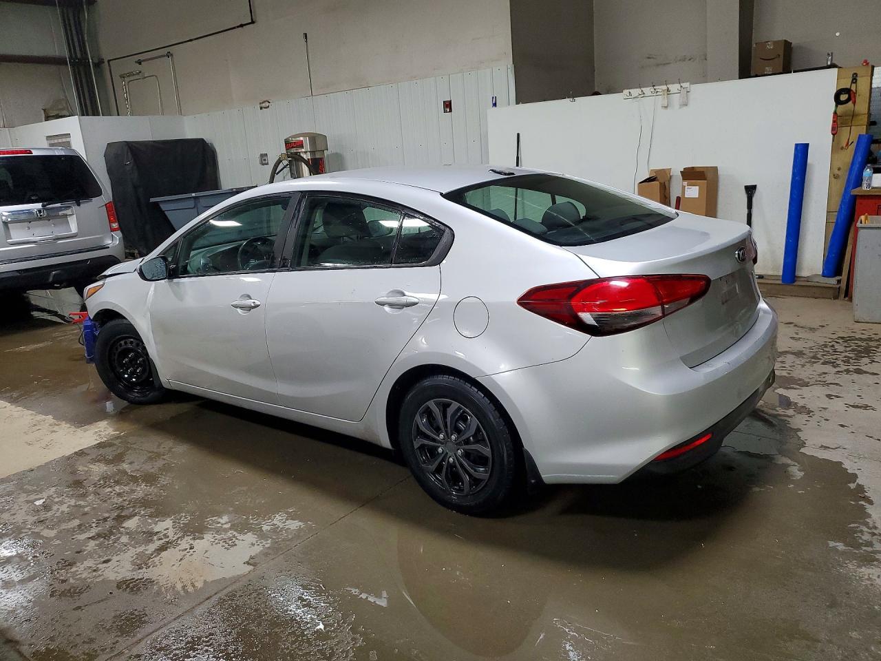 2017 Kia Forte Lx - Фото 2