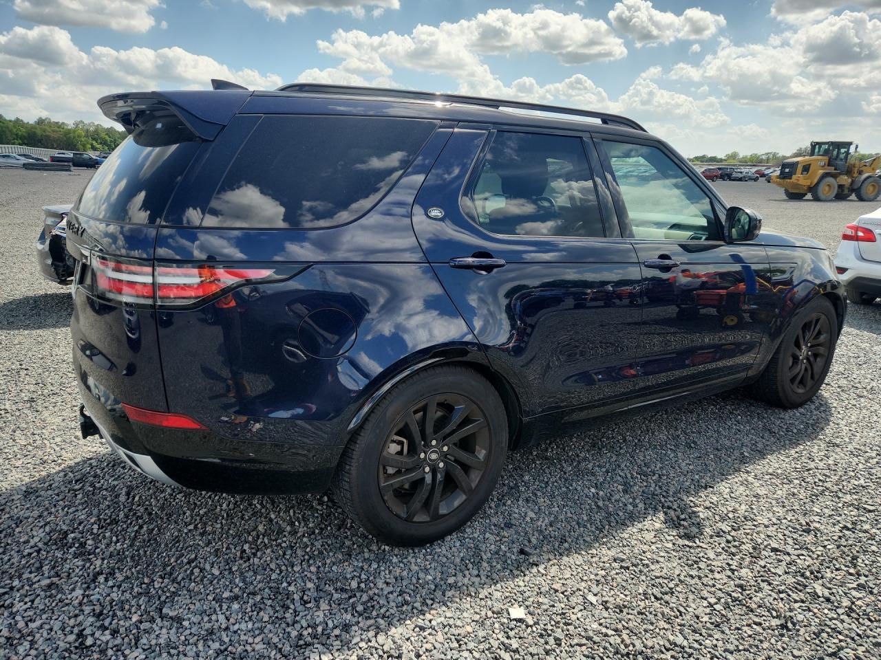 2020 Land Rover Discovery Landmark - Фото 3