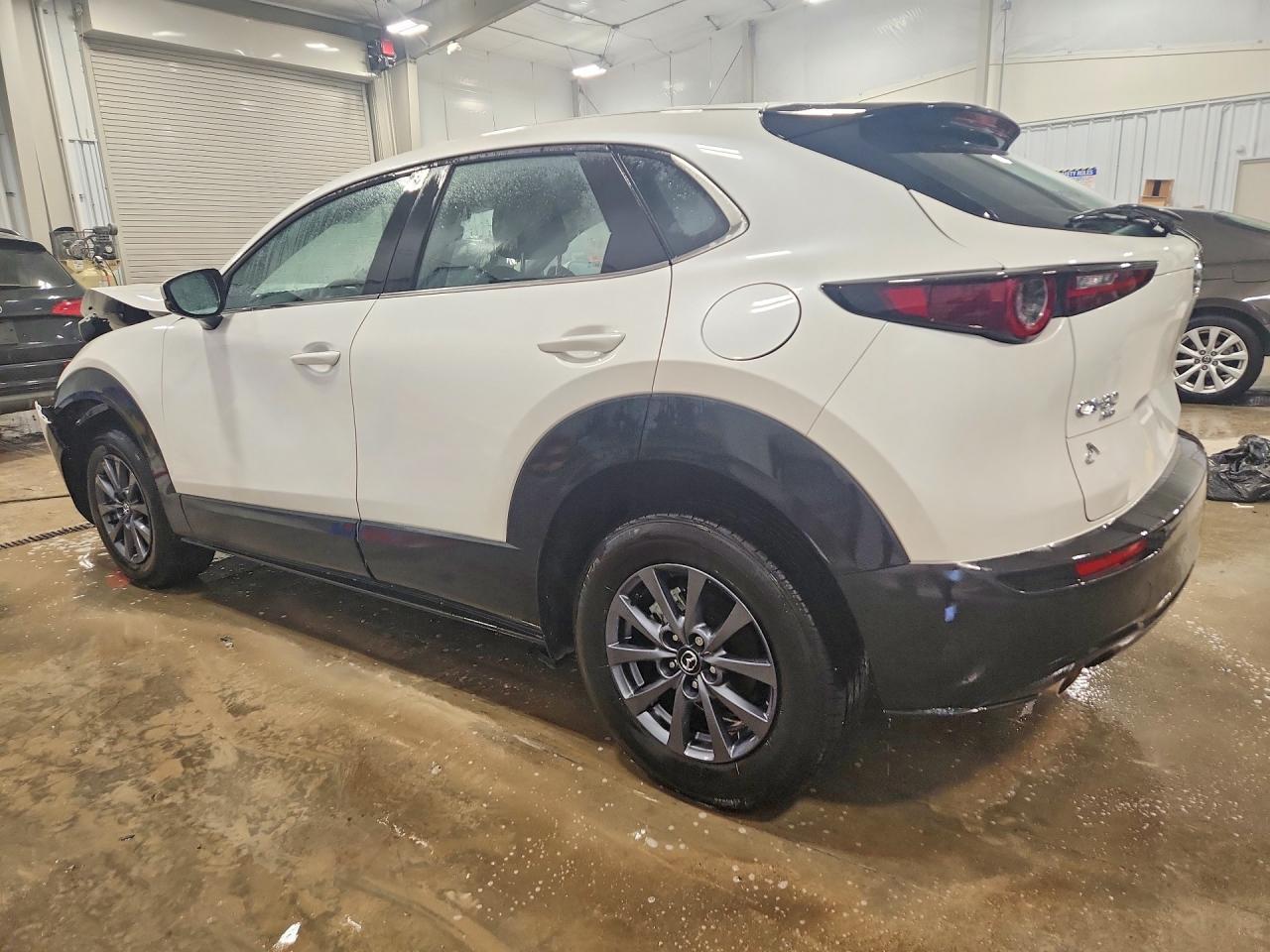 2025 Mazda Cx-30 - Image 2
