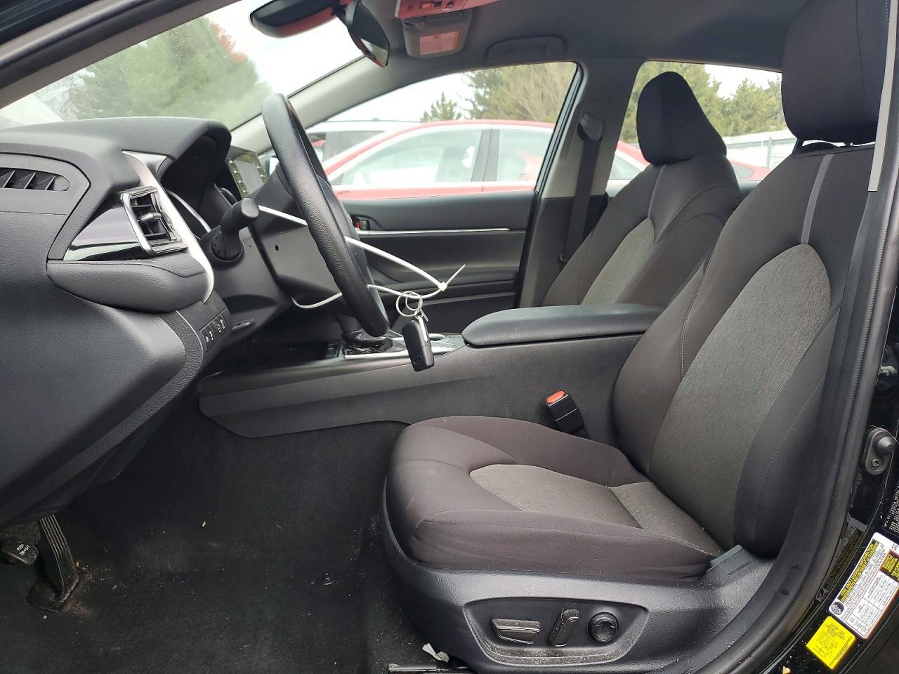 2024 Toyota Camry Le - Фото 7