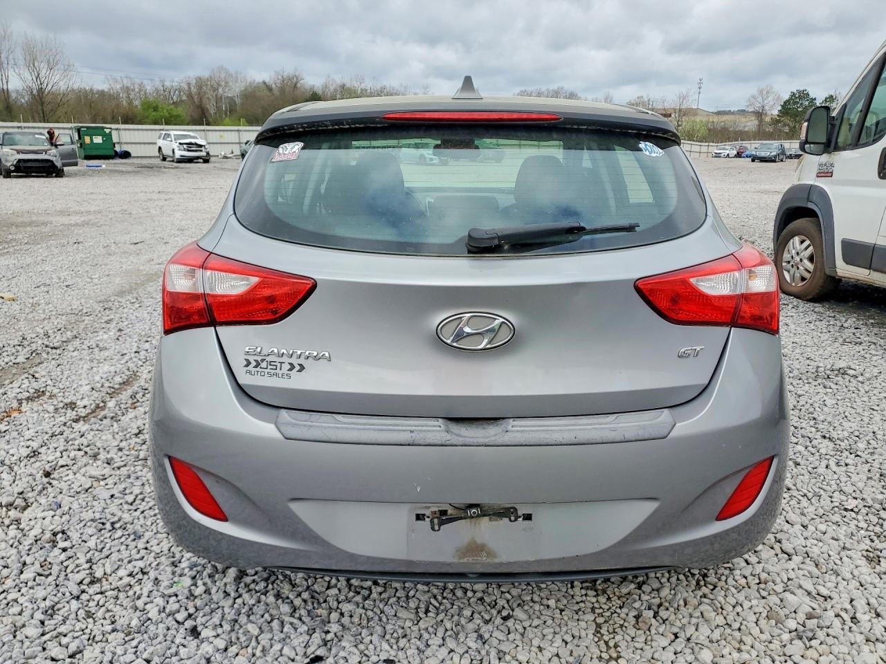 2013 Hyundai Elantra Gt Base - Фото 6
