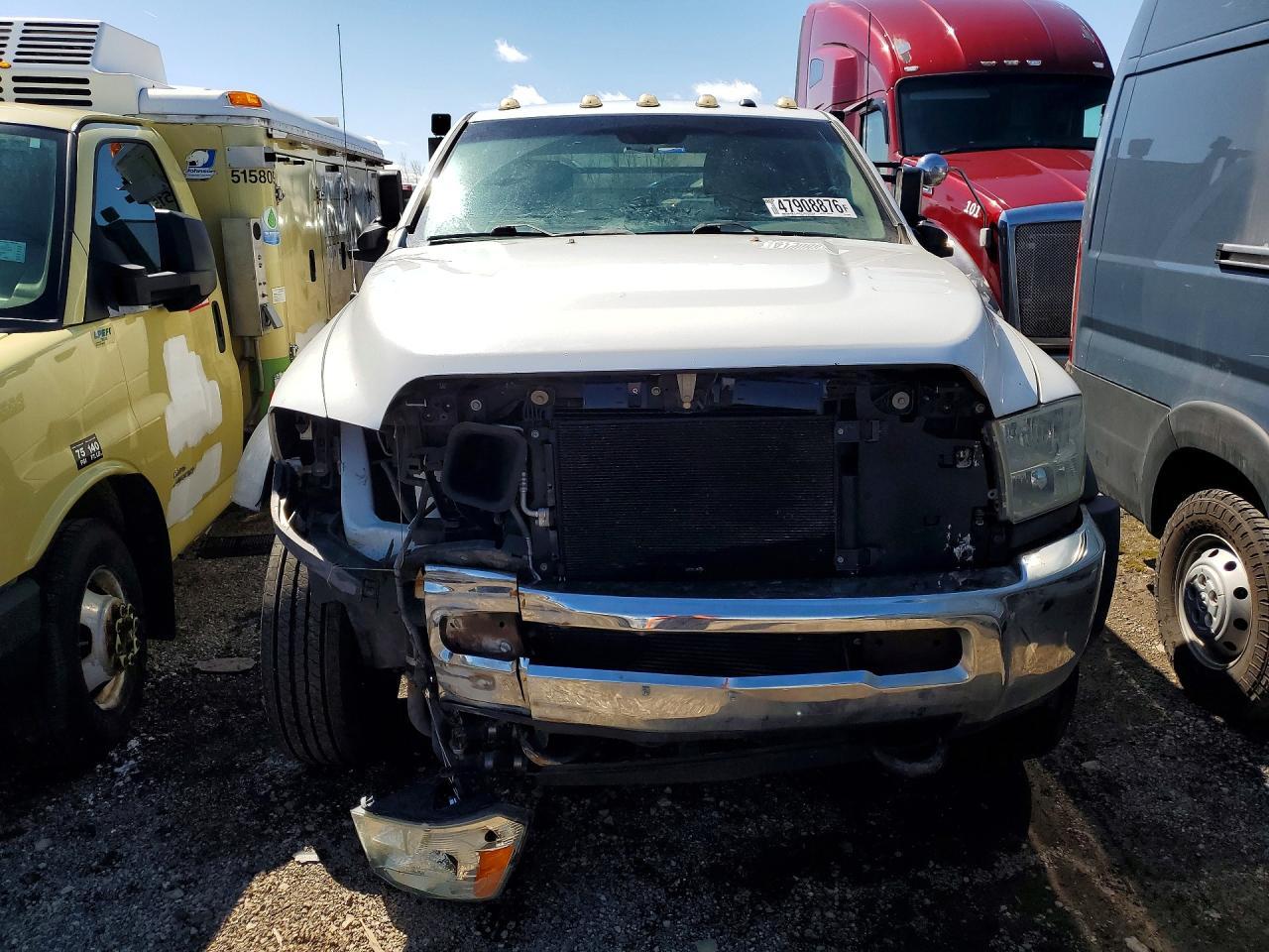 2016 Ram 5500 - Image 5