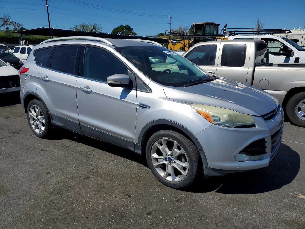 2016 Ford Escape Titanium - Фото 4