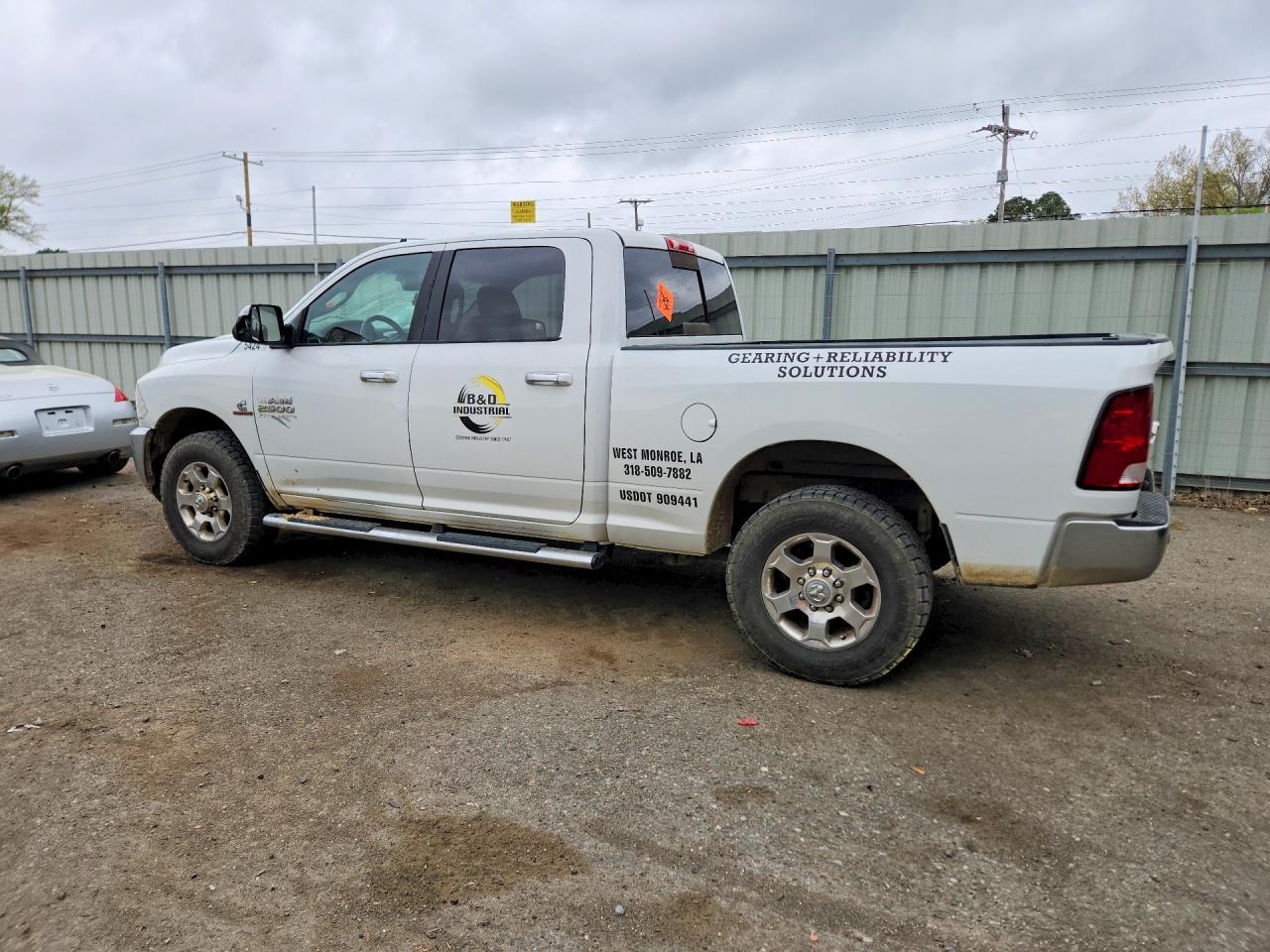 2017 Ram 2500 Slt - Фото 2