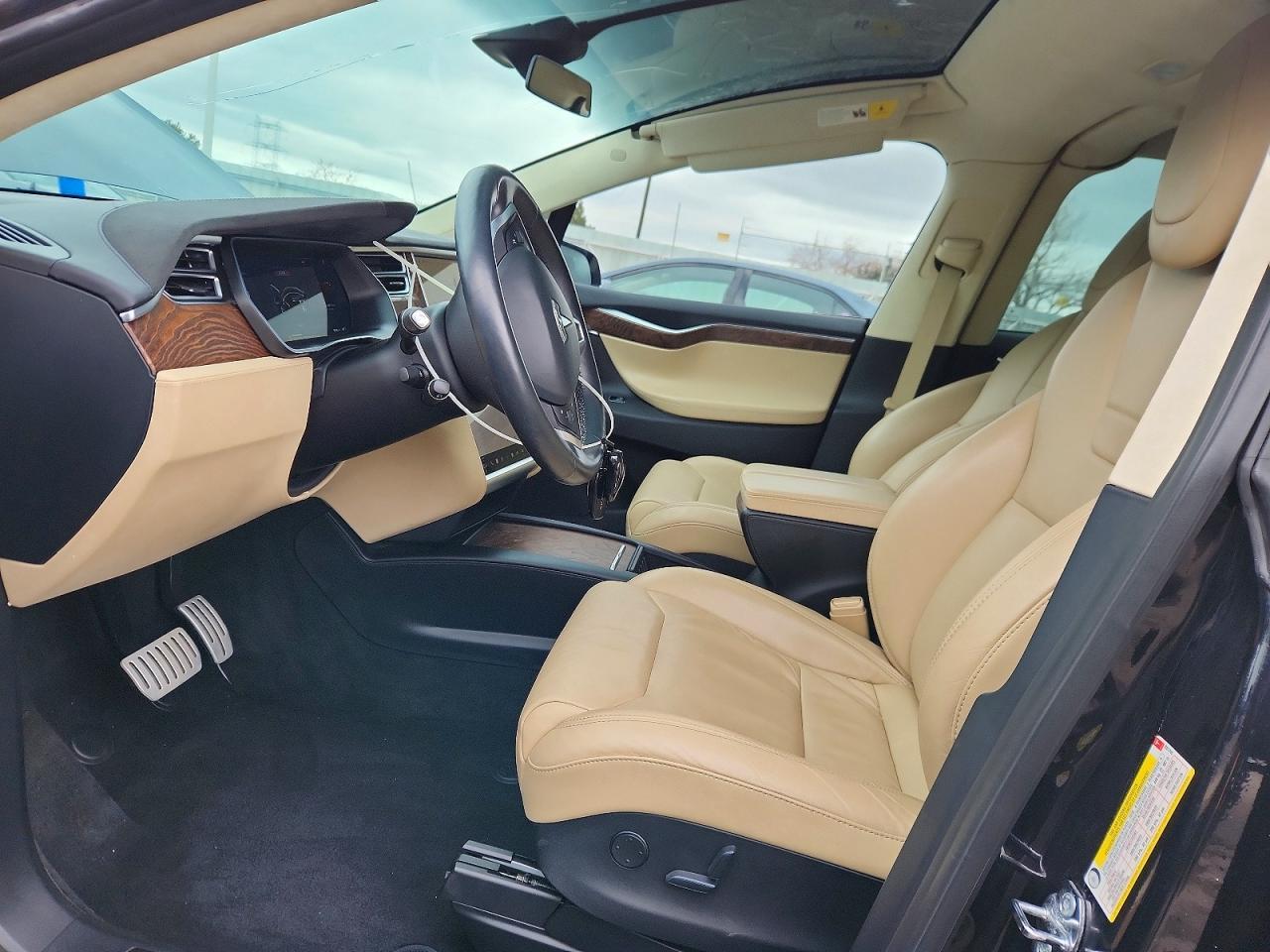 2017 Tesla Model X - Фото 7