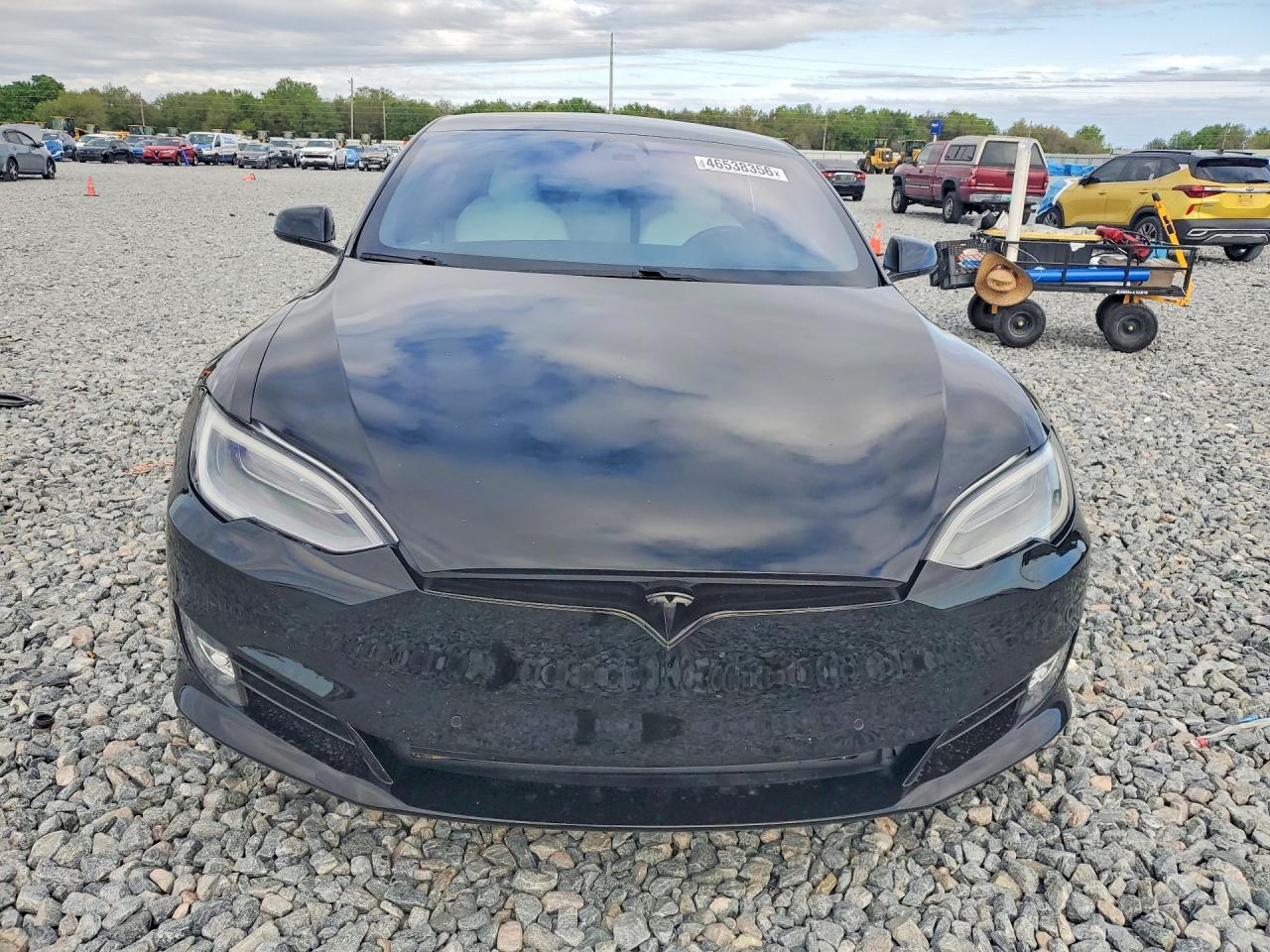 2020 Tesla Model S - Фото 5