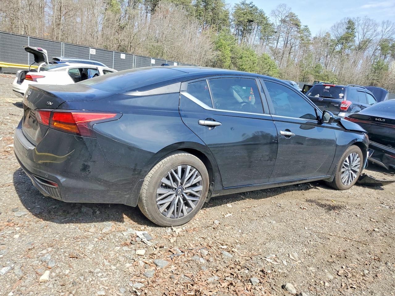 2023 Nissan Altima 2.5 Sv - Фото 3