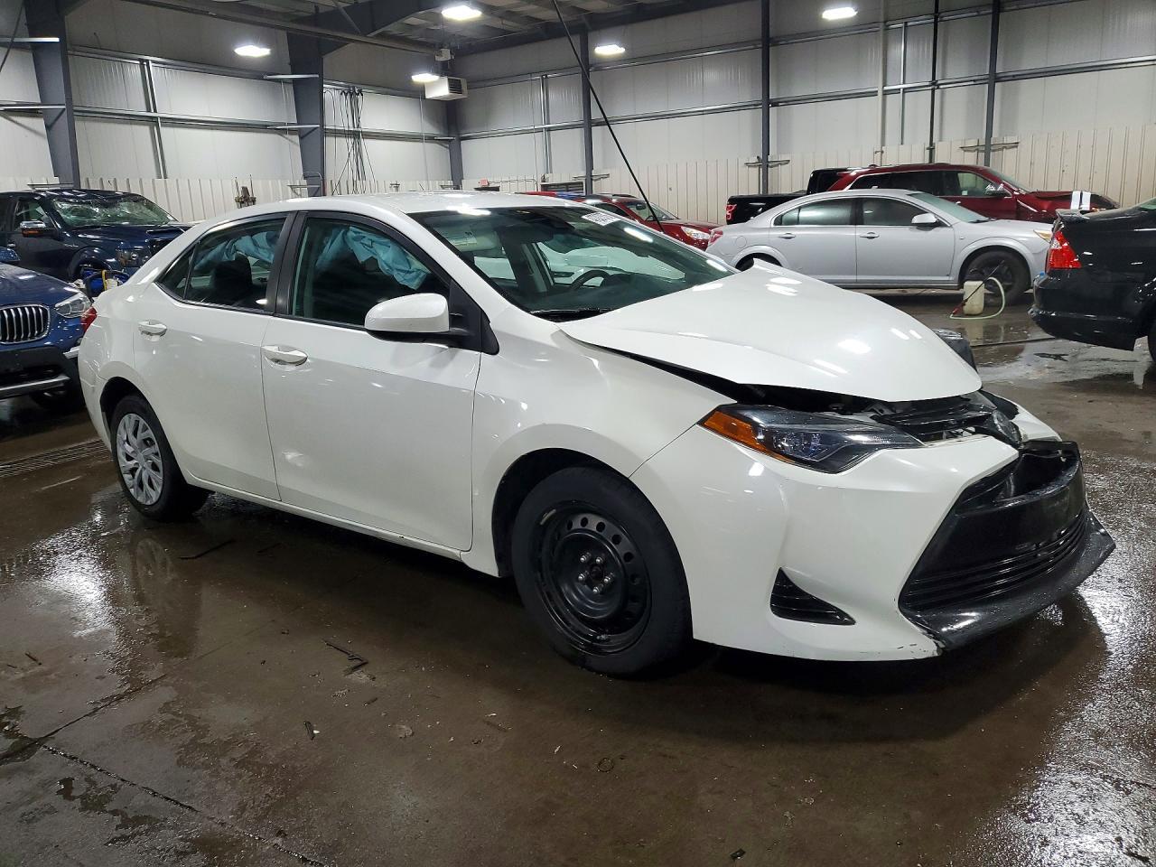 2017 Toyota Corolla Le - Фото 4
