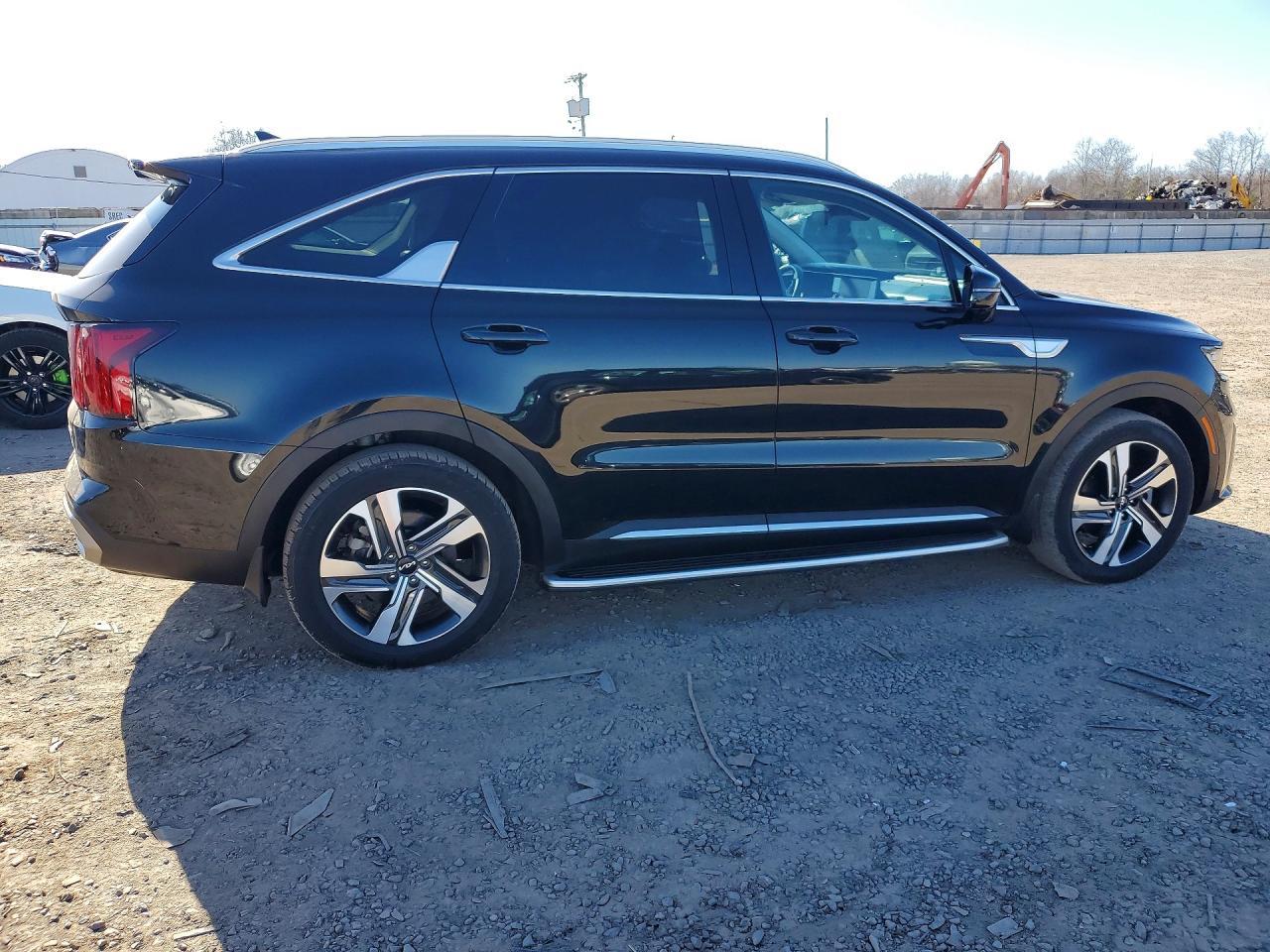 2023 Kia Sorento - Фото 3