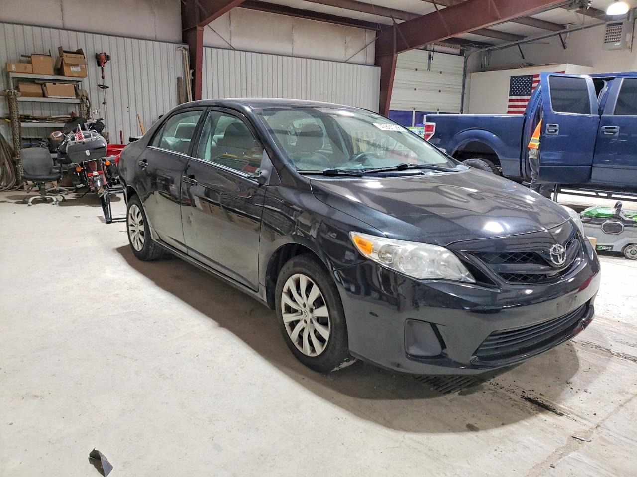 2012 Toyota Corolla Le - Image 4