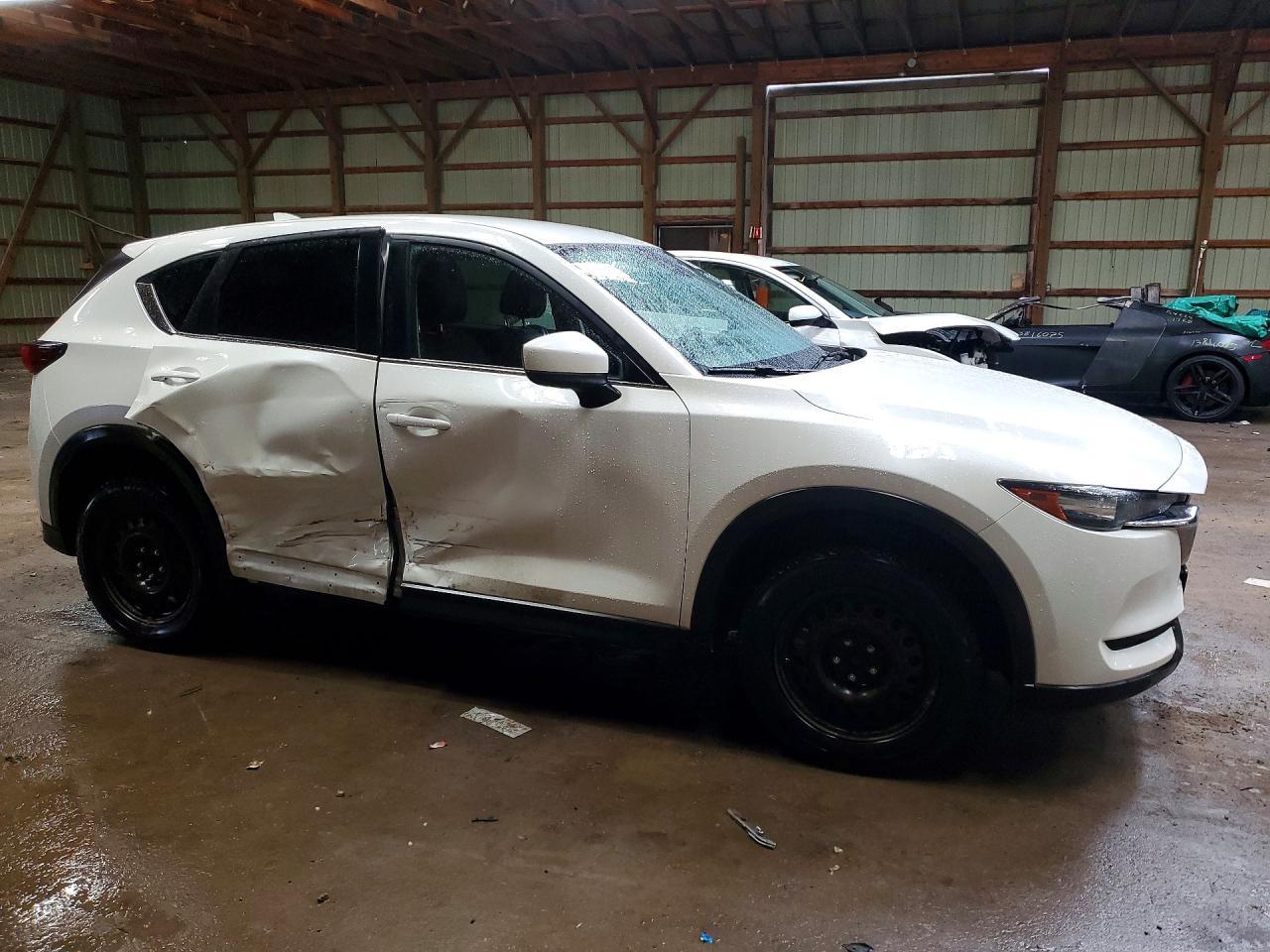 2017 Mazda Cx-5 Touring - Фото 4
