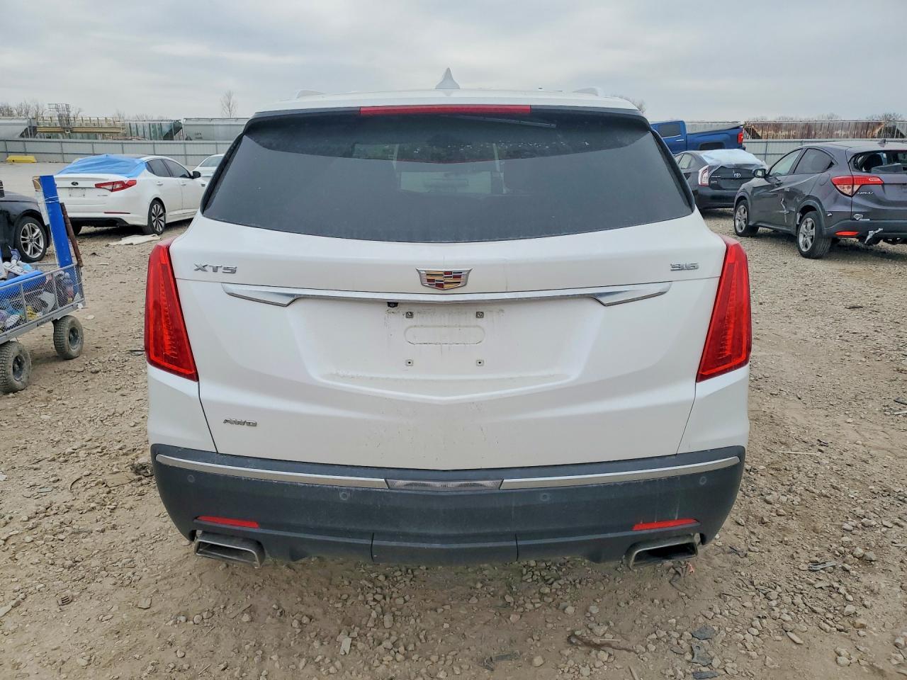 2017 Cadillac Xt5 Premium Luxury - Image 6