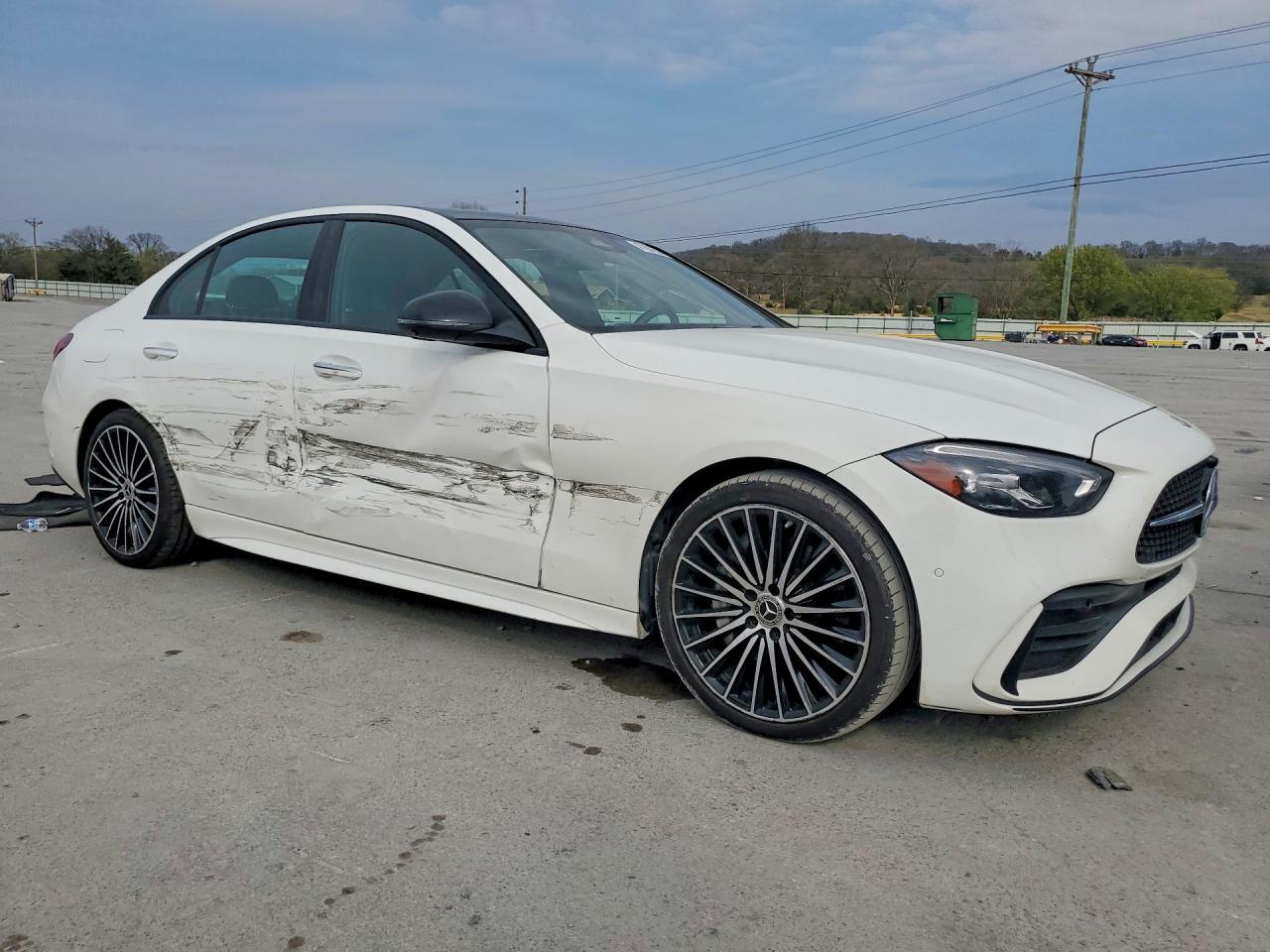 2023 Mercedes-Benz C 300 - Image 4