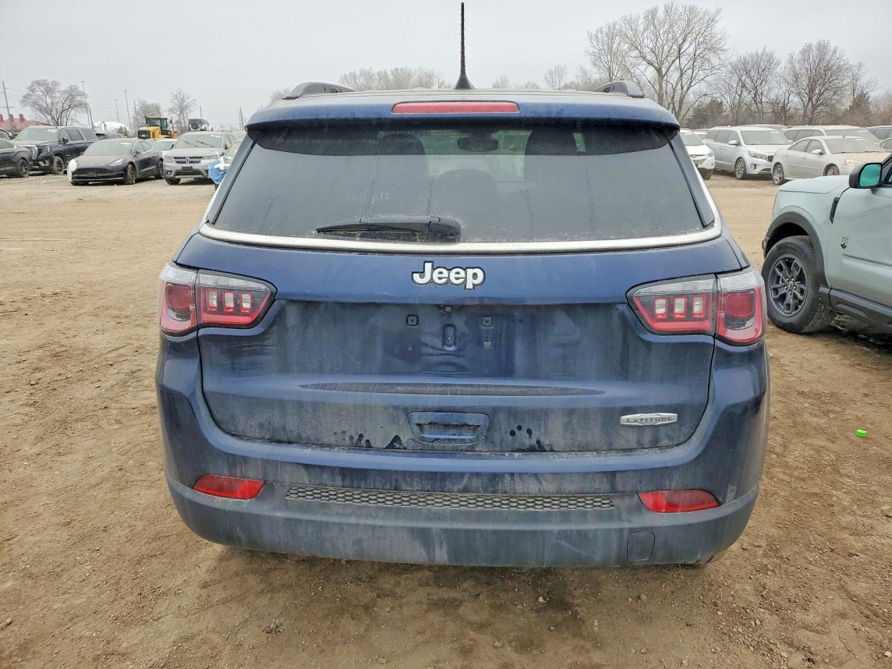 2019 Jeep Compass Latitude - Image 6