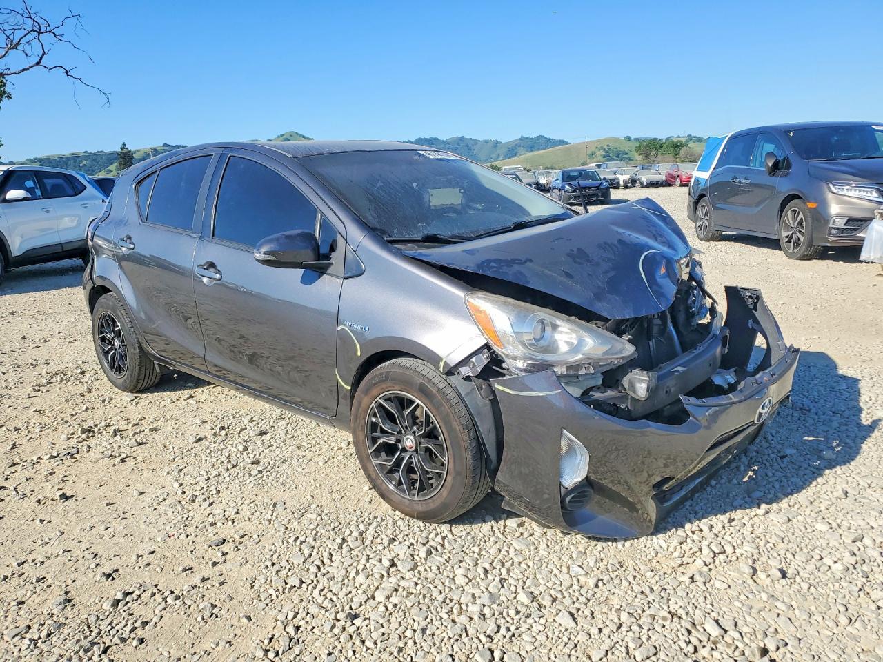2016 Toyota Prius C Two - Фото 4