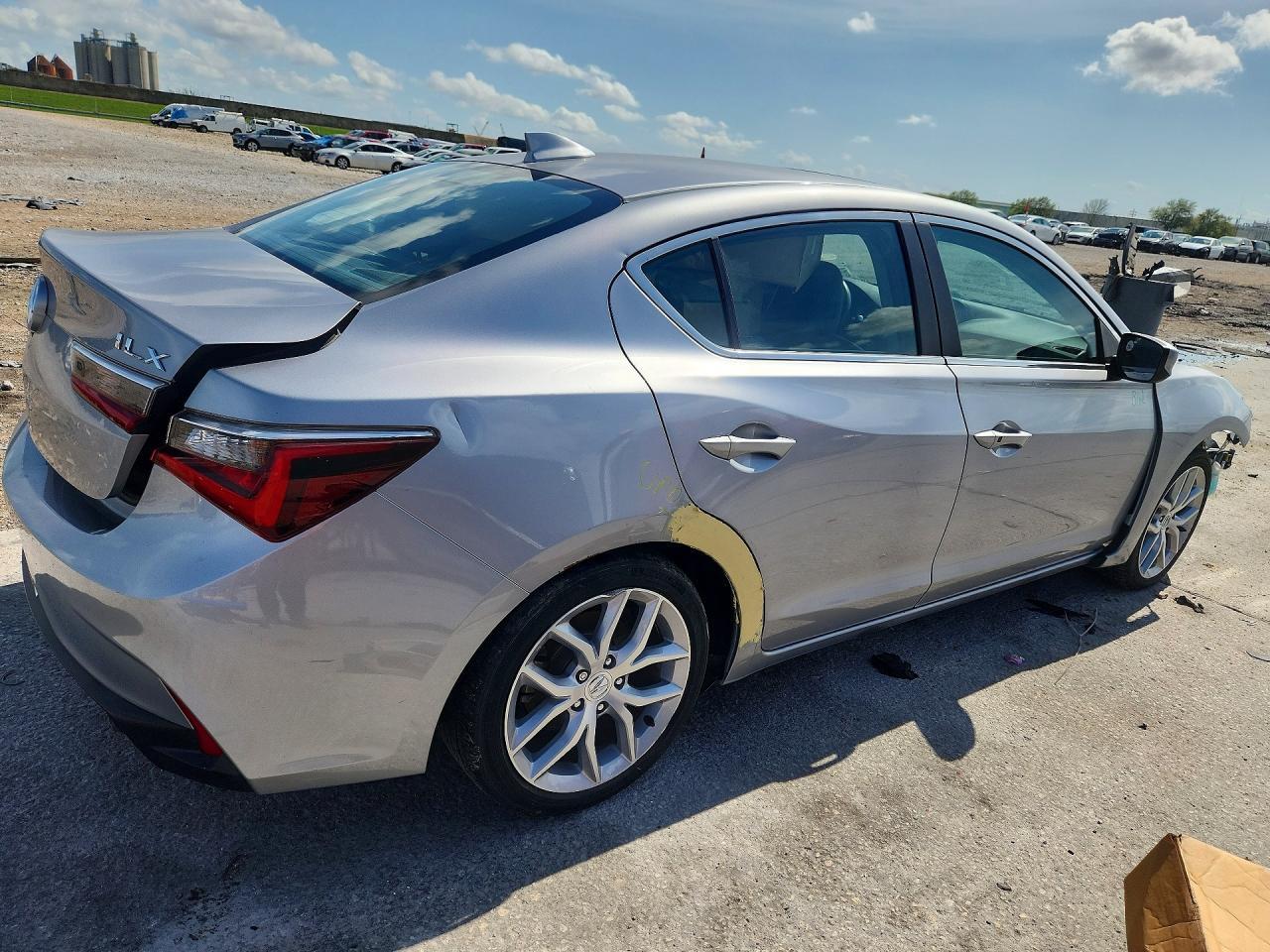 2020 Acura Ilx - Фото 3