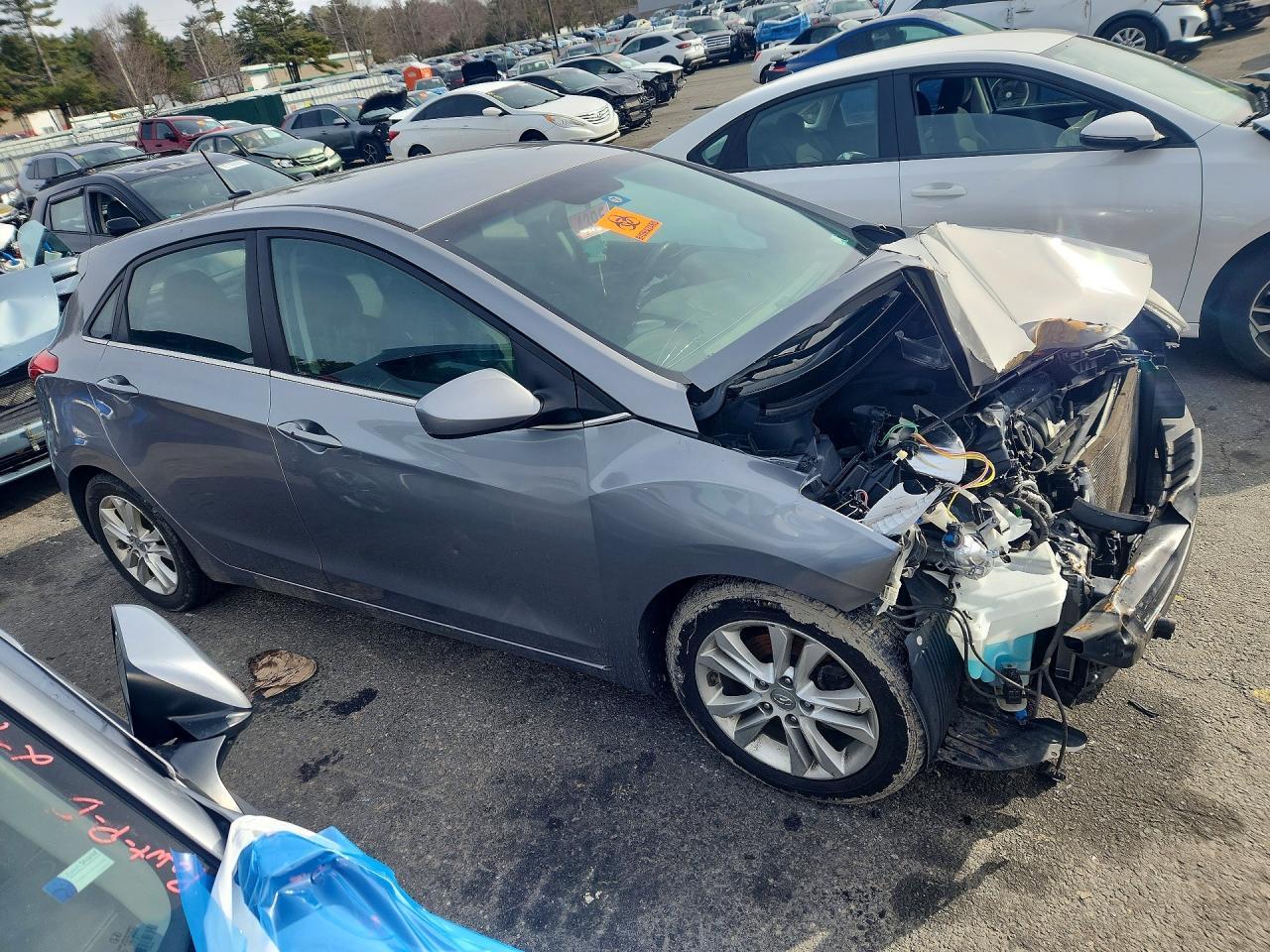 2014 Hyundai Elantra Gt Base - Фото 4
