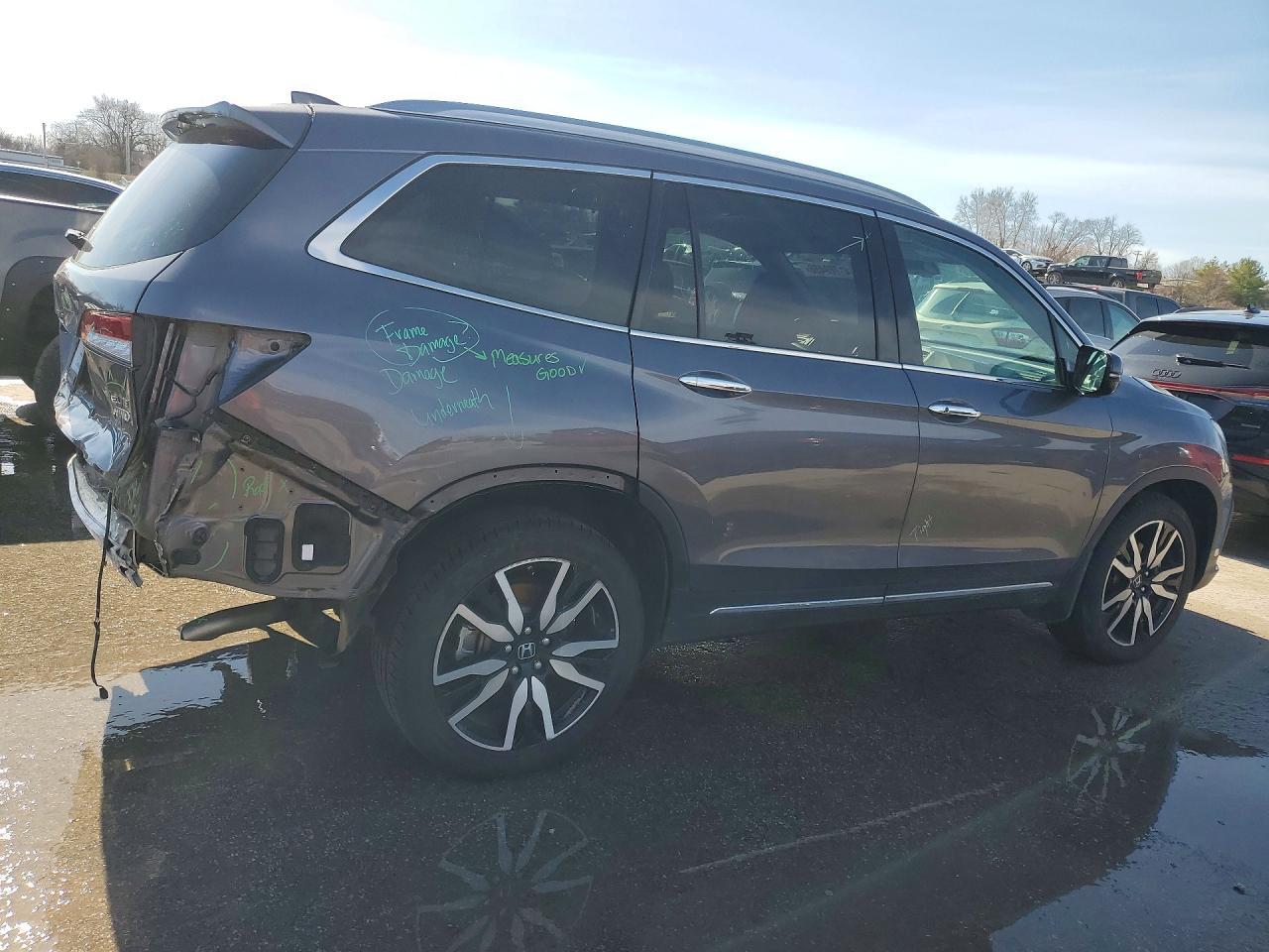 2022 Honda Pilot Elite - Фото 3