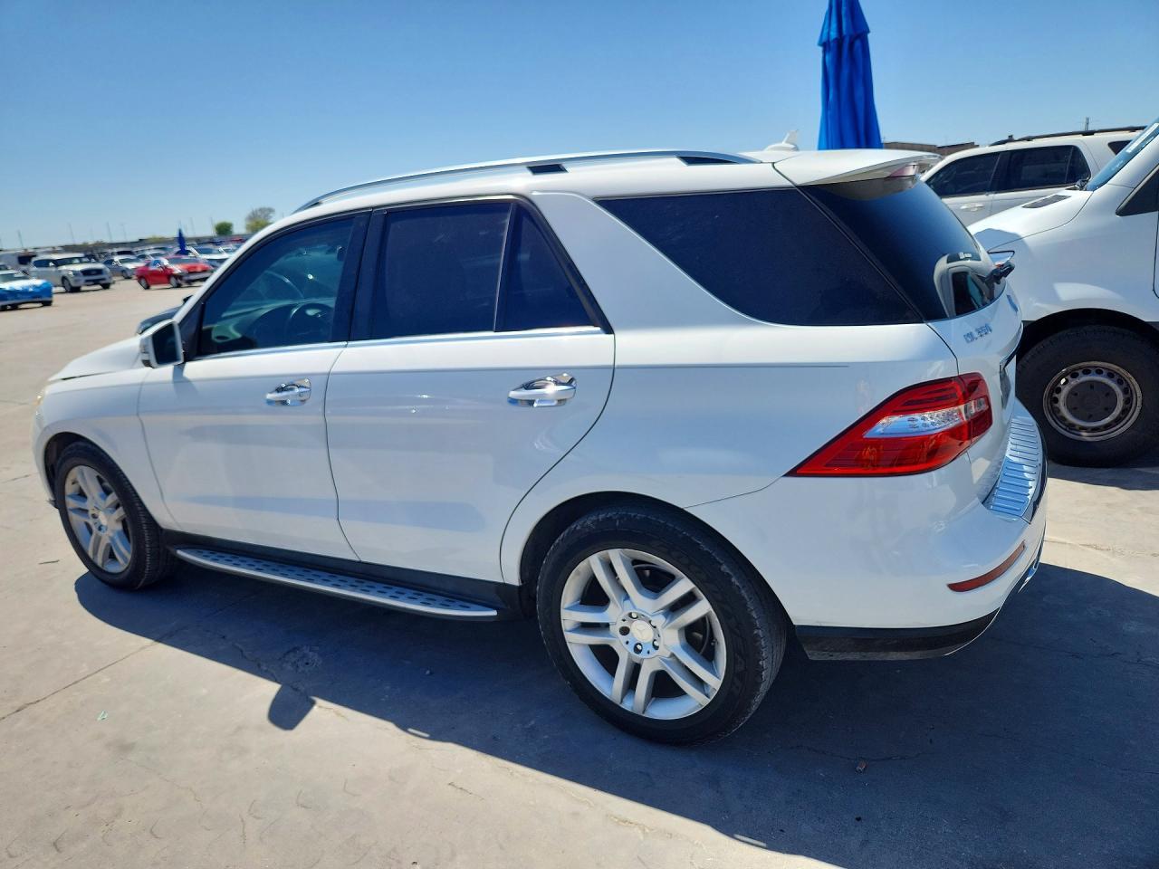 2014 Mercedes-Benz Ml 350 - Image 2