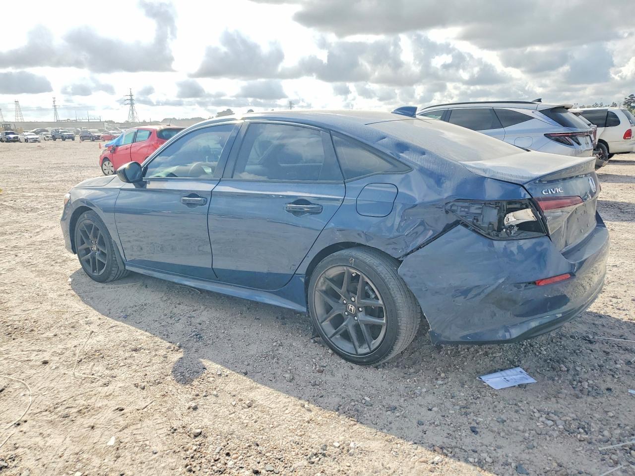 2025 Honda Civic Sport - Фото 2