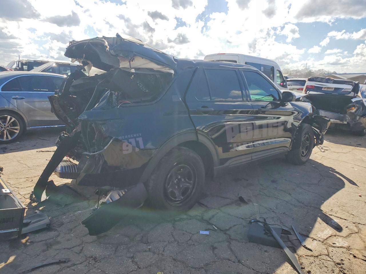 2024 Ford Explorer Police Interceptor - Фото 3