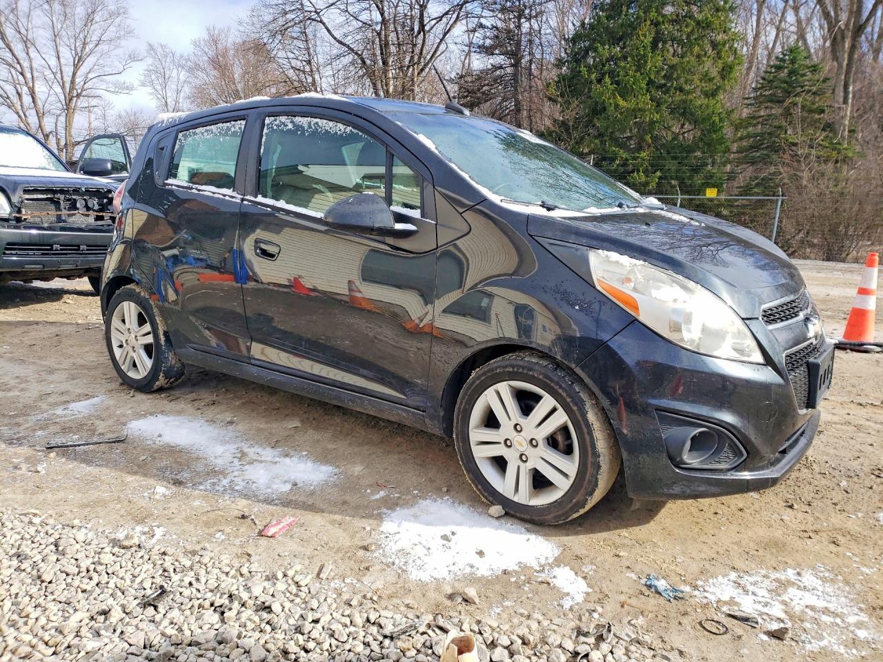2014 Chevrolet Spark 1Lt - Фото 4