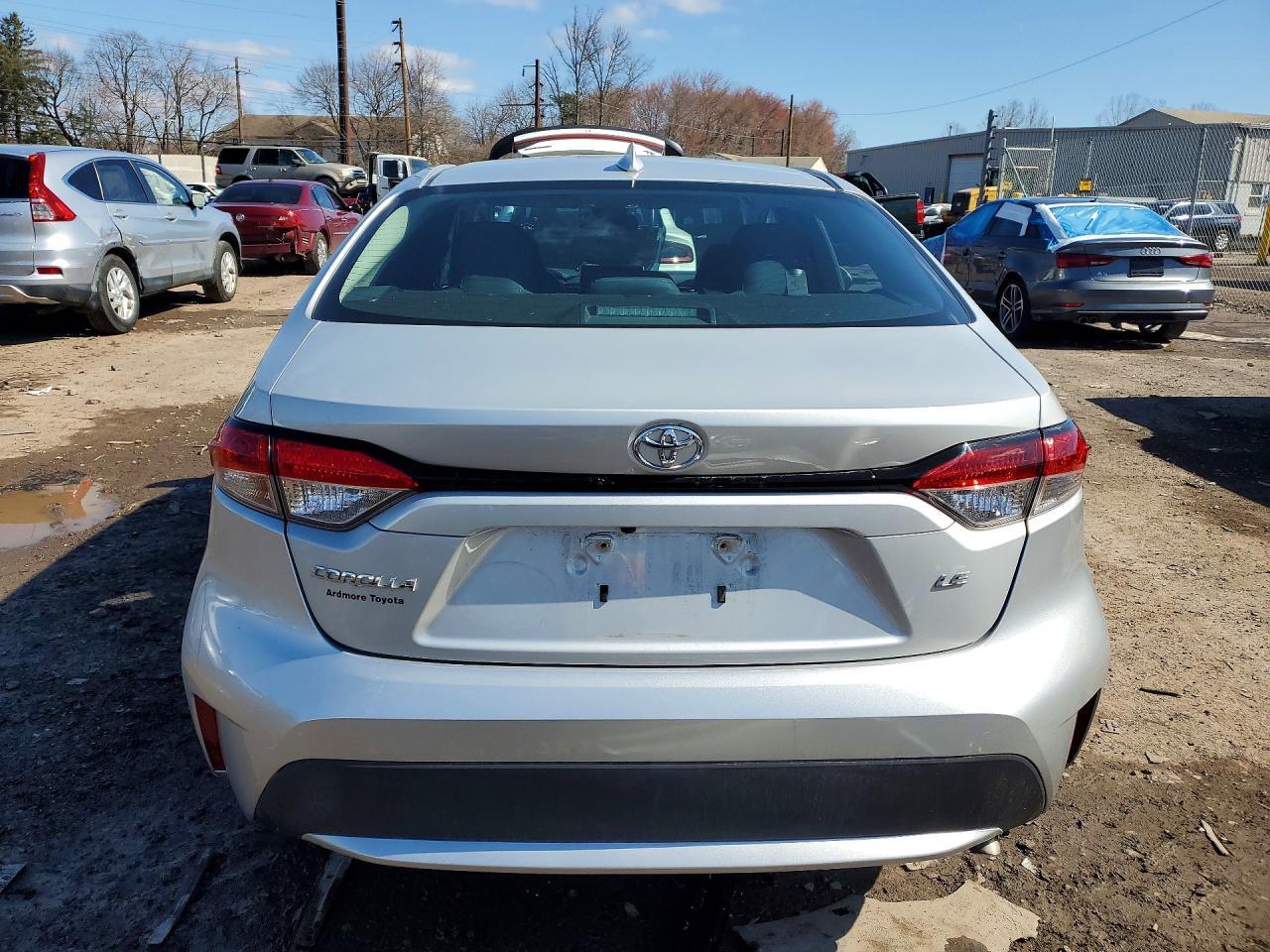2020 Toyota Corolla Le - Image 6