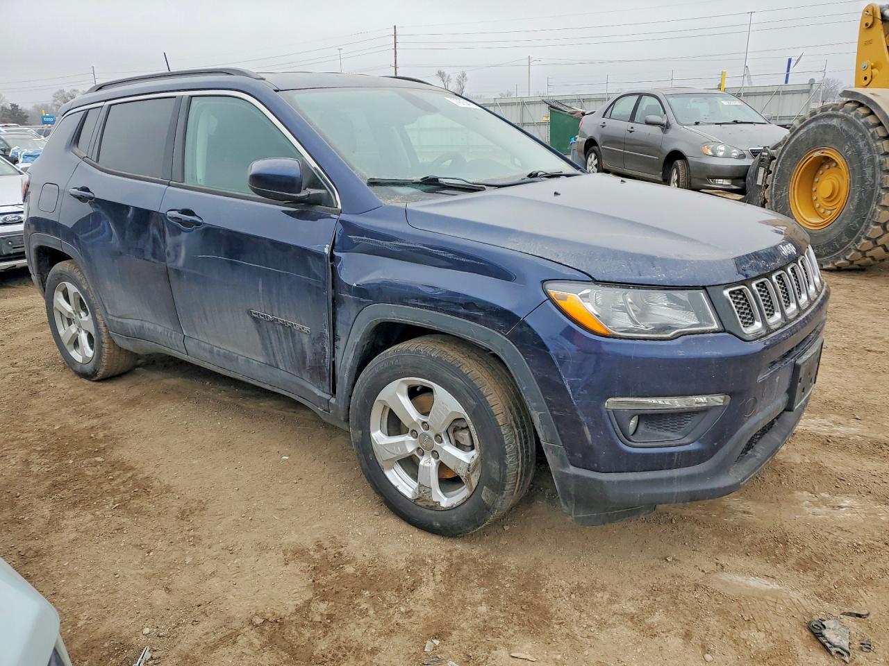 2019 Jeep Compass Latitude - Image 4