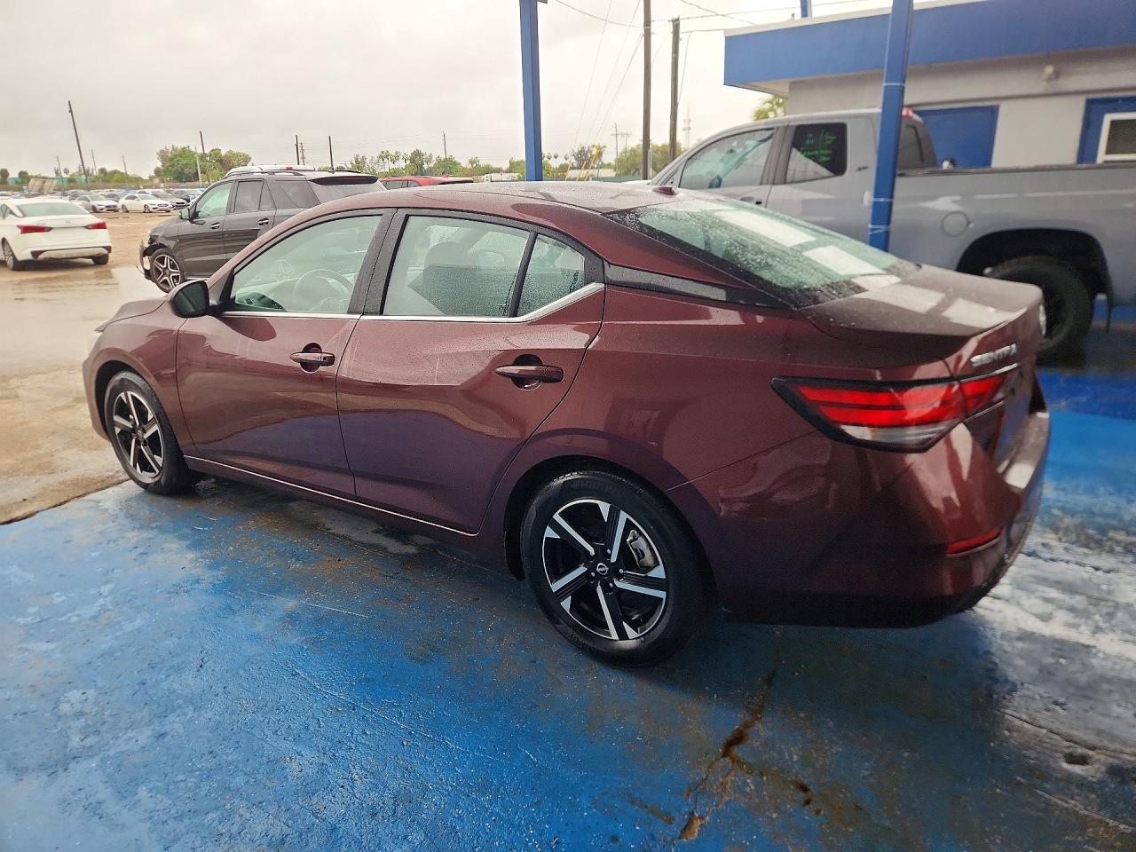 2024 Nissan Sentra Sv - Image 2