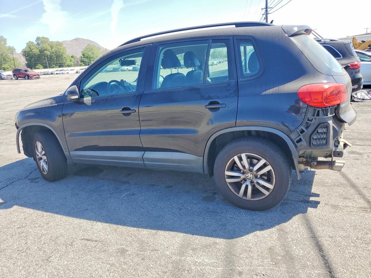 2016 Volkswagen Tiguan S/Se/Sel/R-Line - Фото 2
