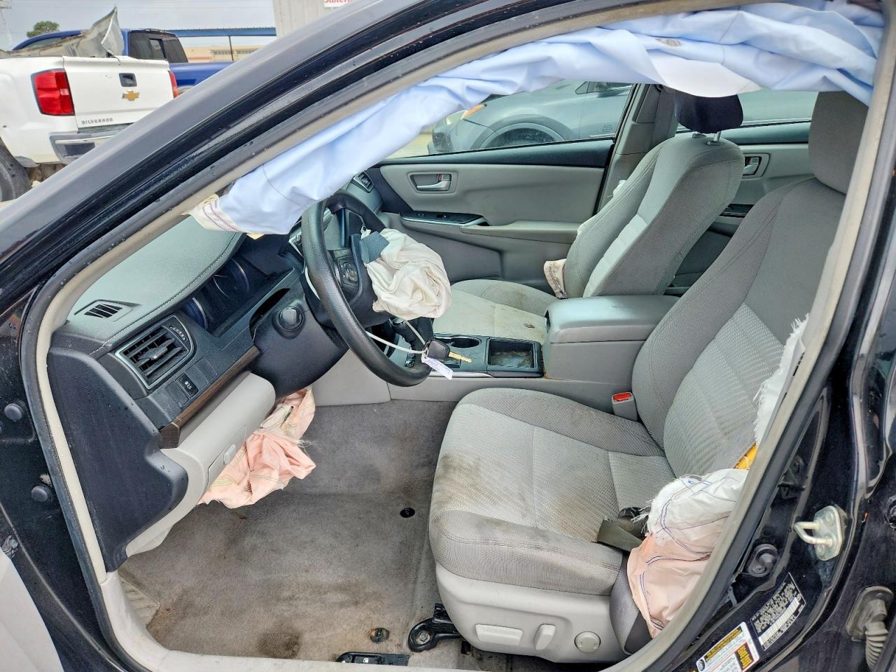 2017 Toyota Camry Le - Image 7