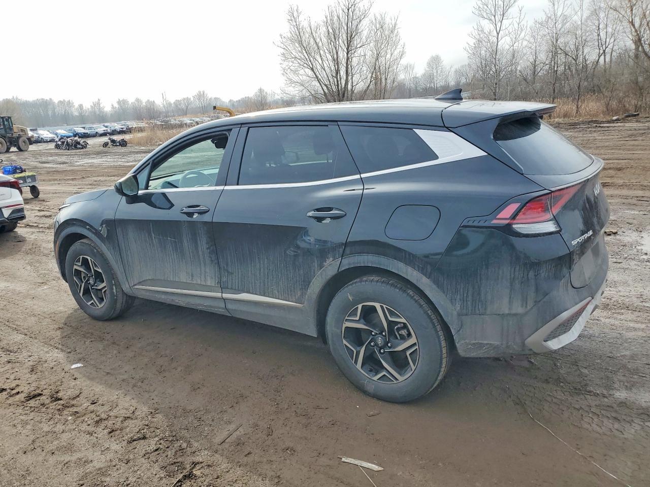 2025 Kia Sportage Lx - Фото 2